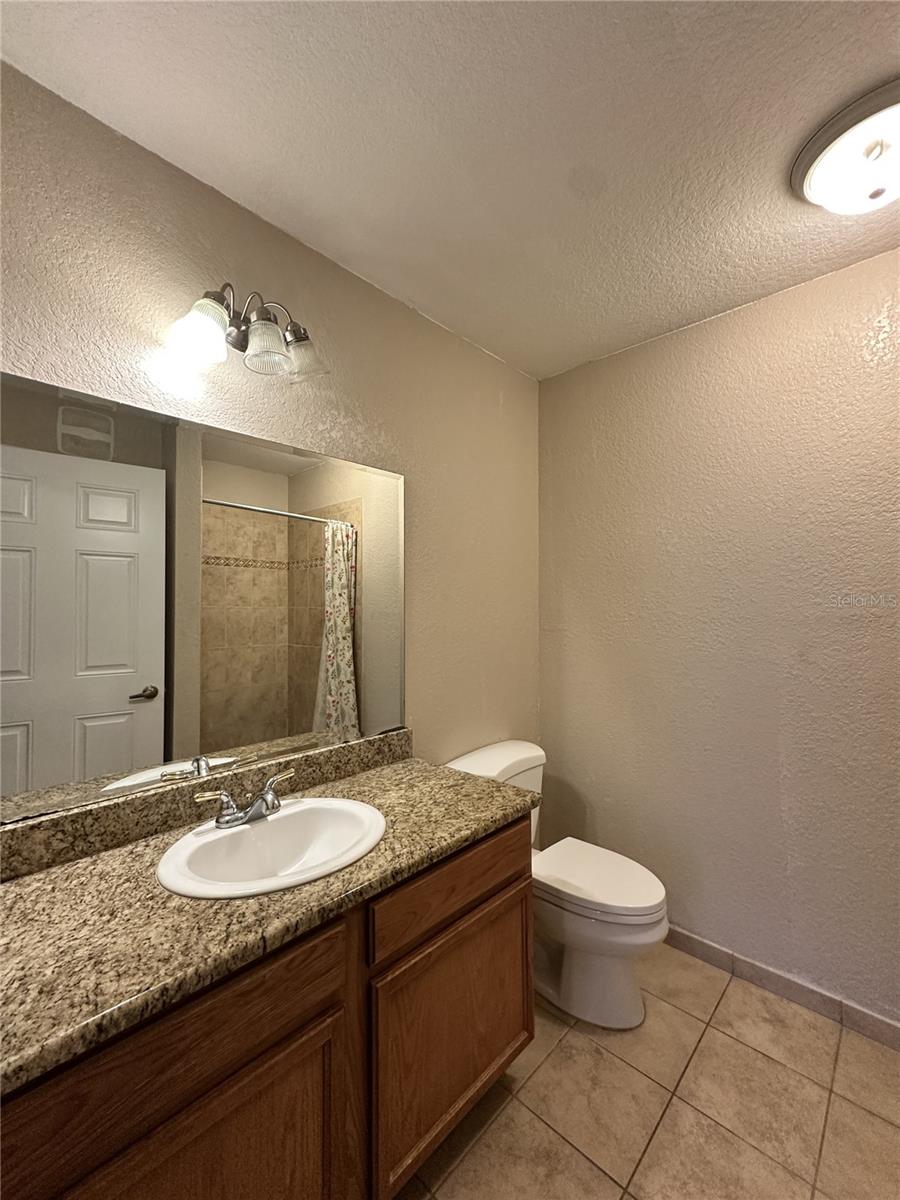 Image 10 of 16 For 4600 Moody Boulevard 13h