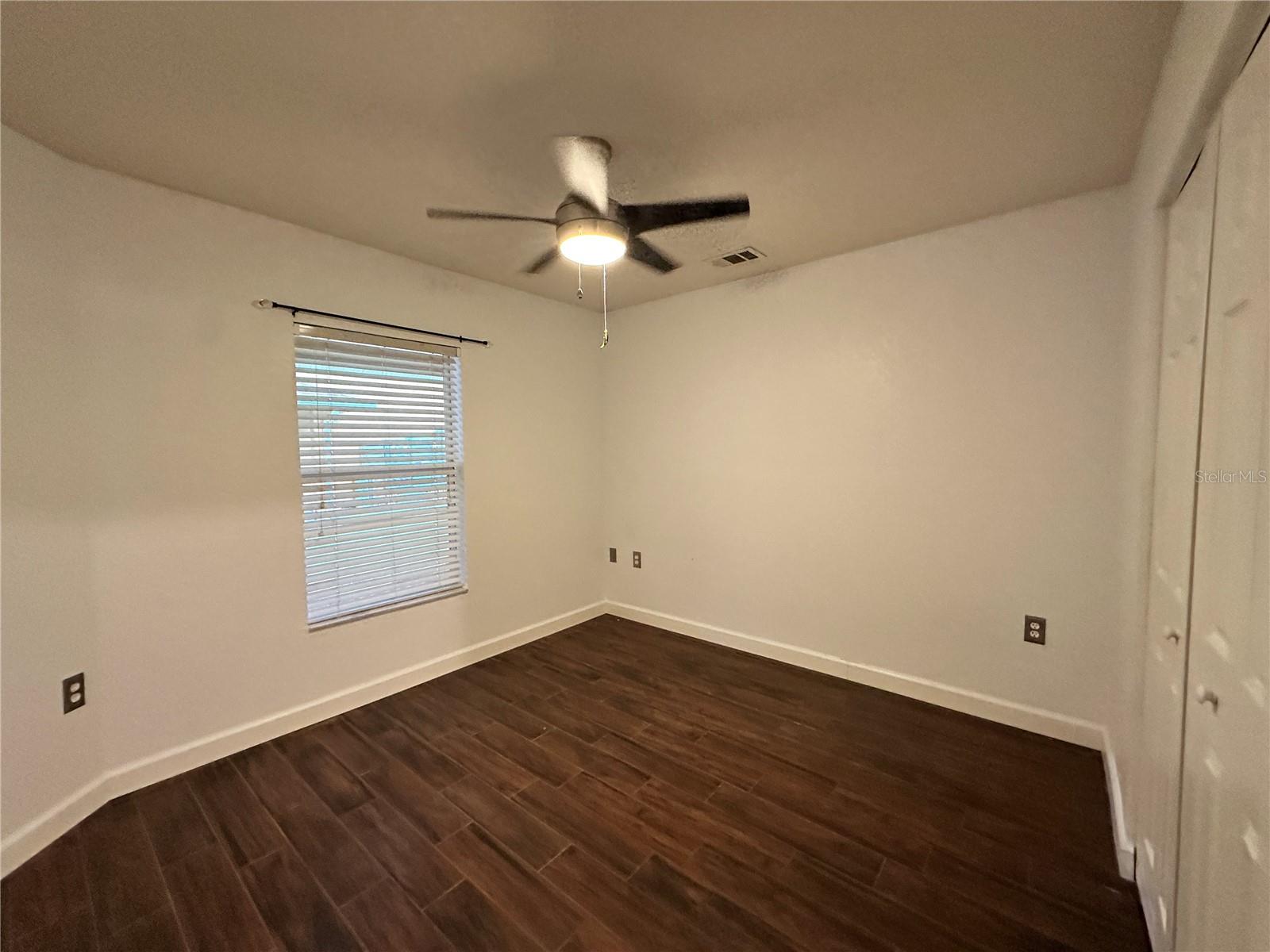 Image 12 of 16 For 4600 Moody Boulevard 13h