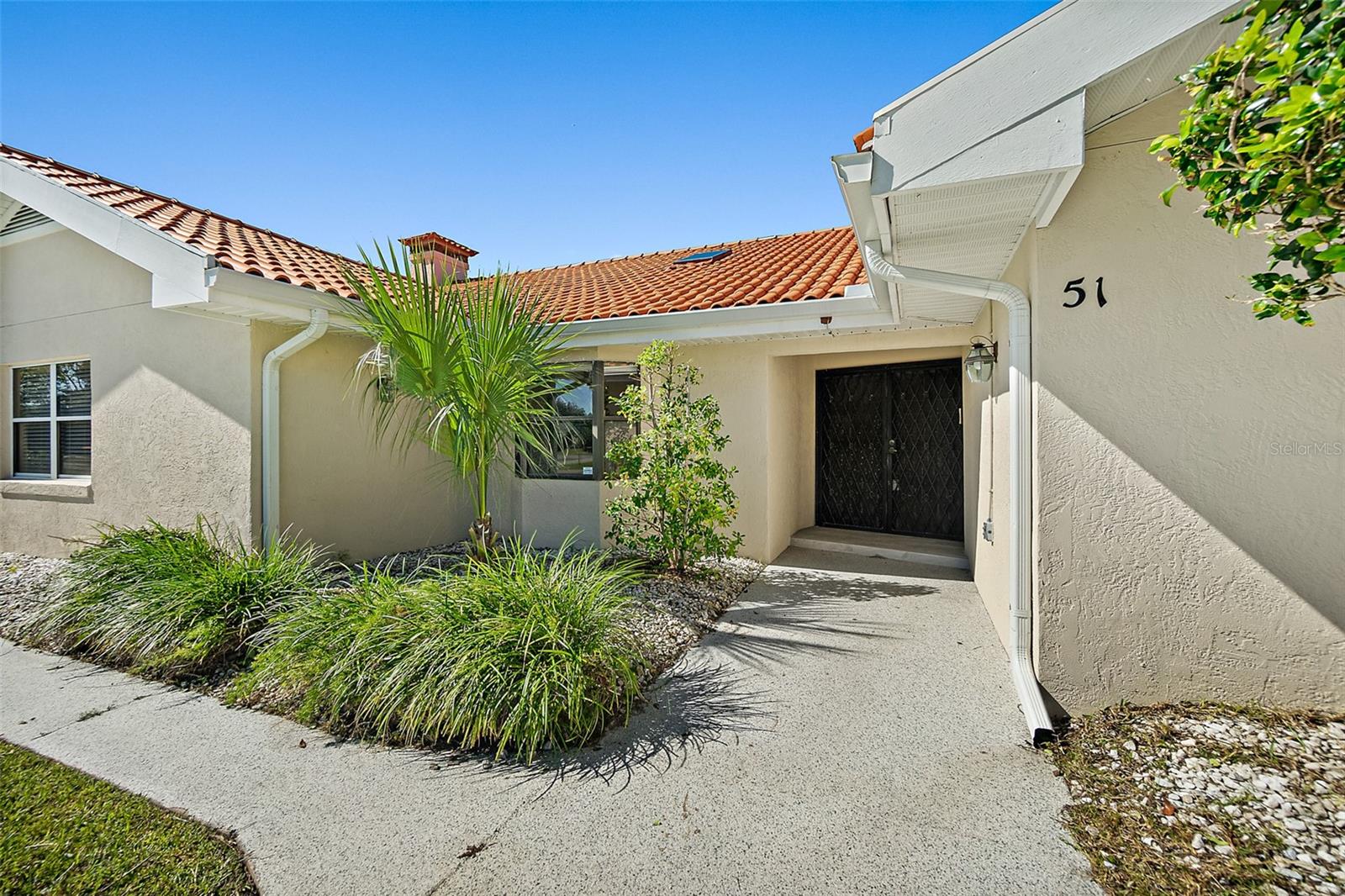 Image 11 of 69 For 51 Comanche Court