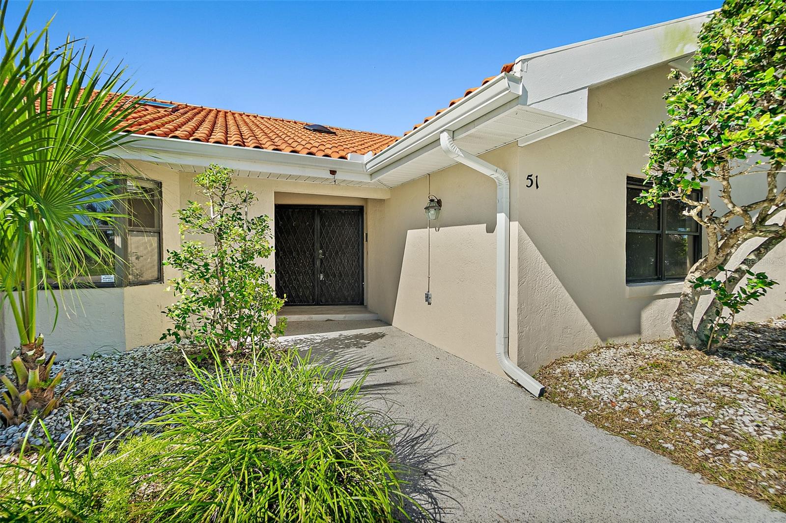 Image 12 of 69 For 51 Comanche Court