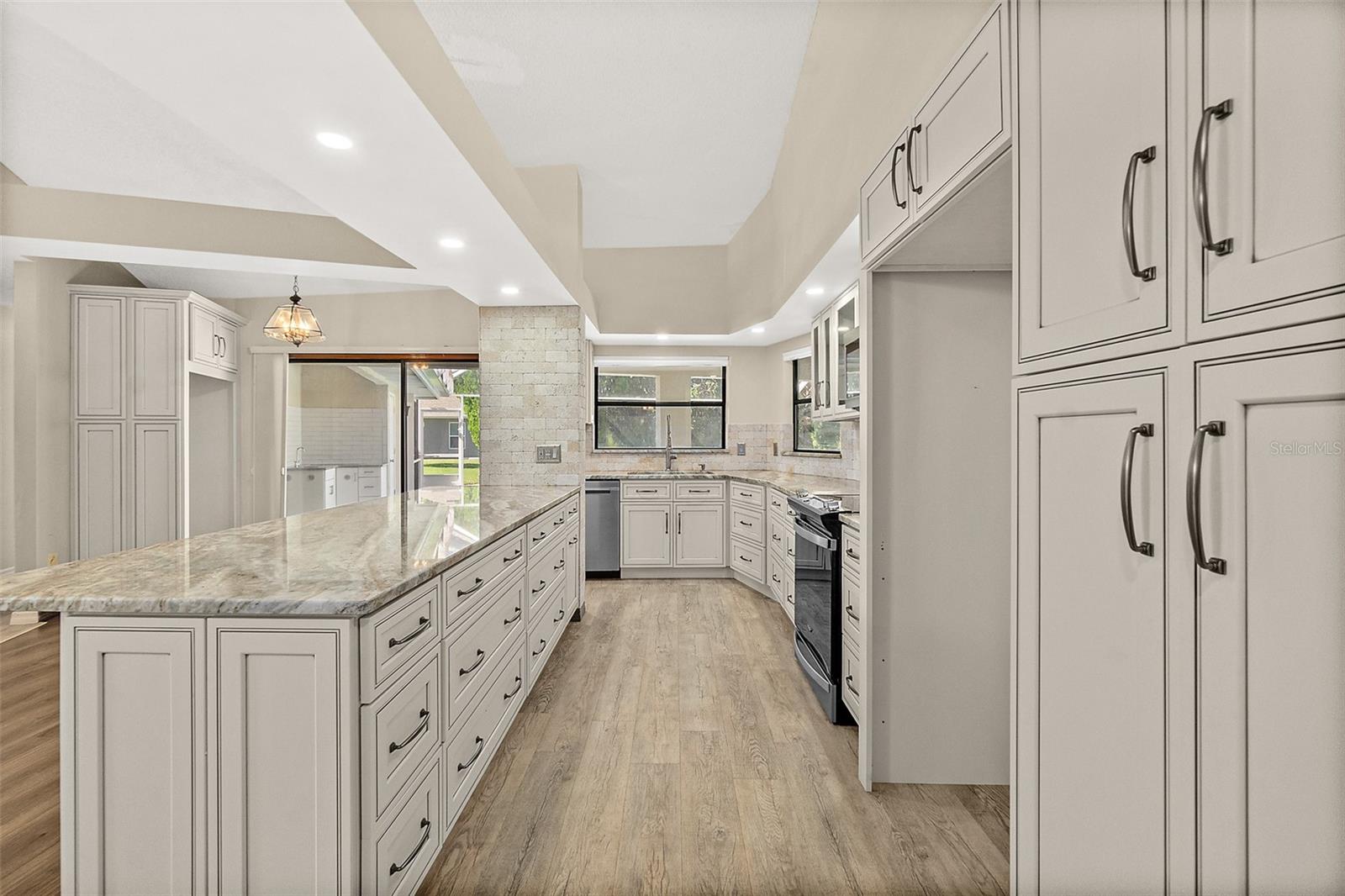Image 25 of 69 For 51 Comanche Court