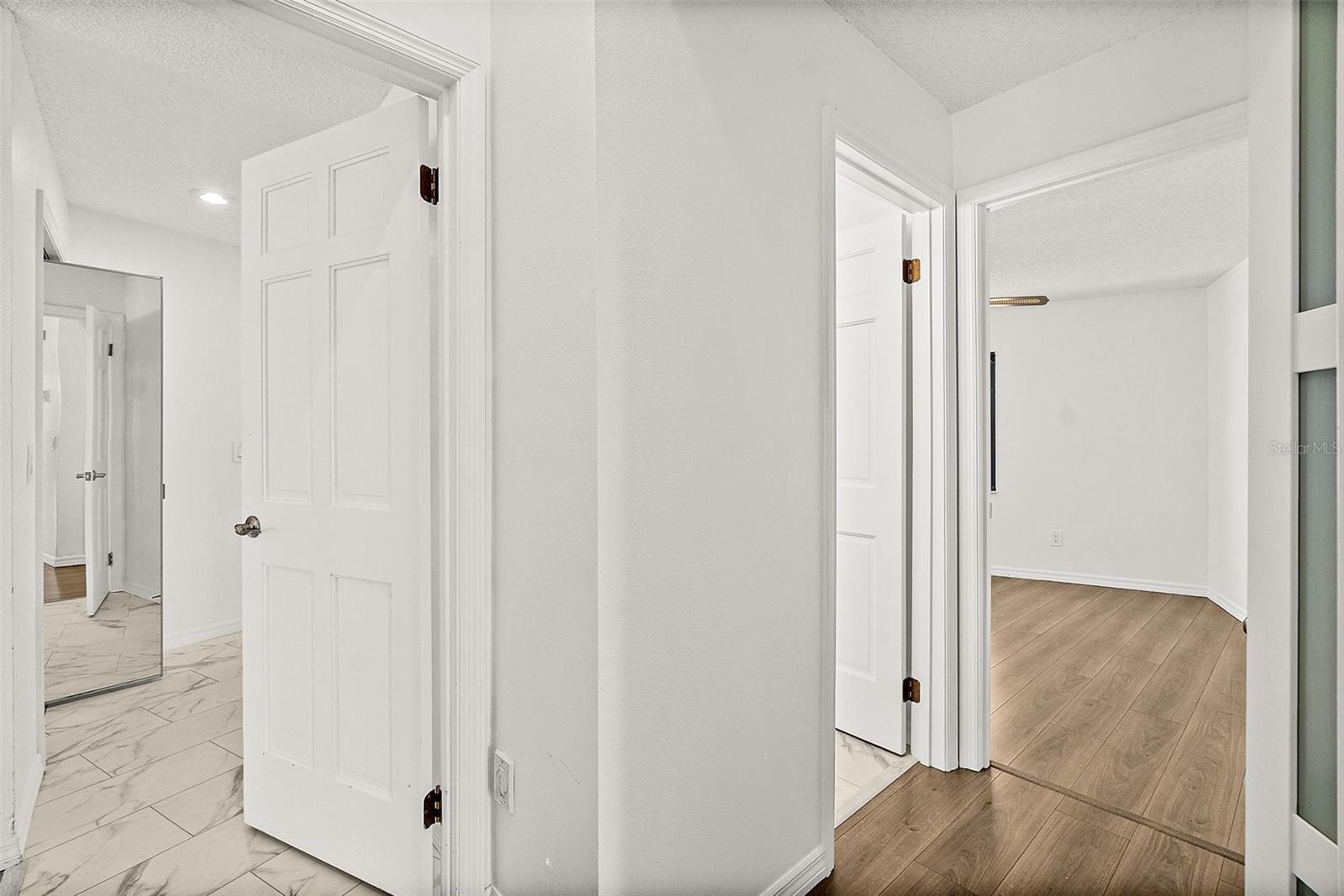 Image 37 of 69 For 51 Comanche Court