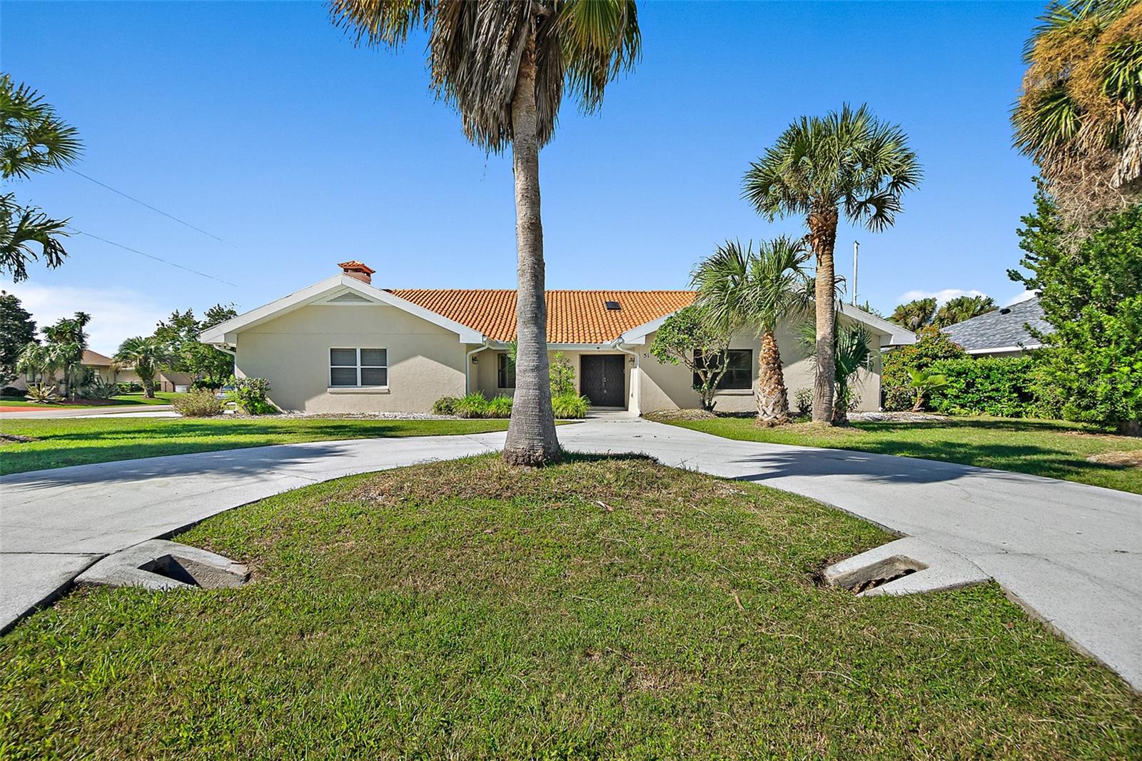 Image 4 of 69 For 51 Comanche Court