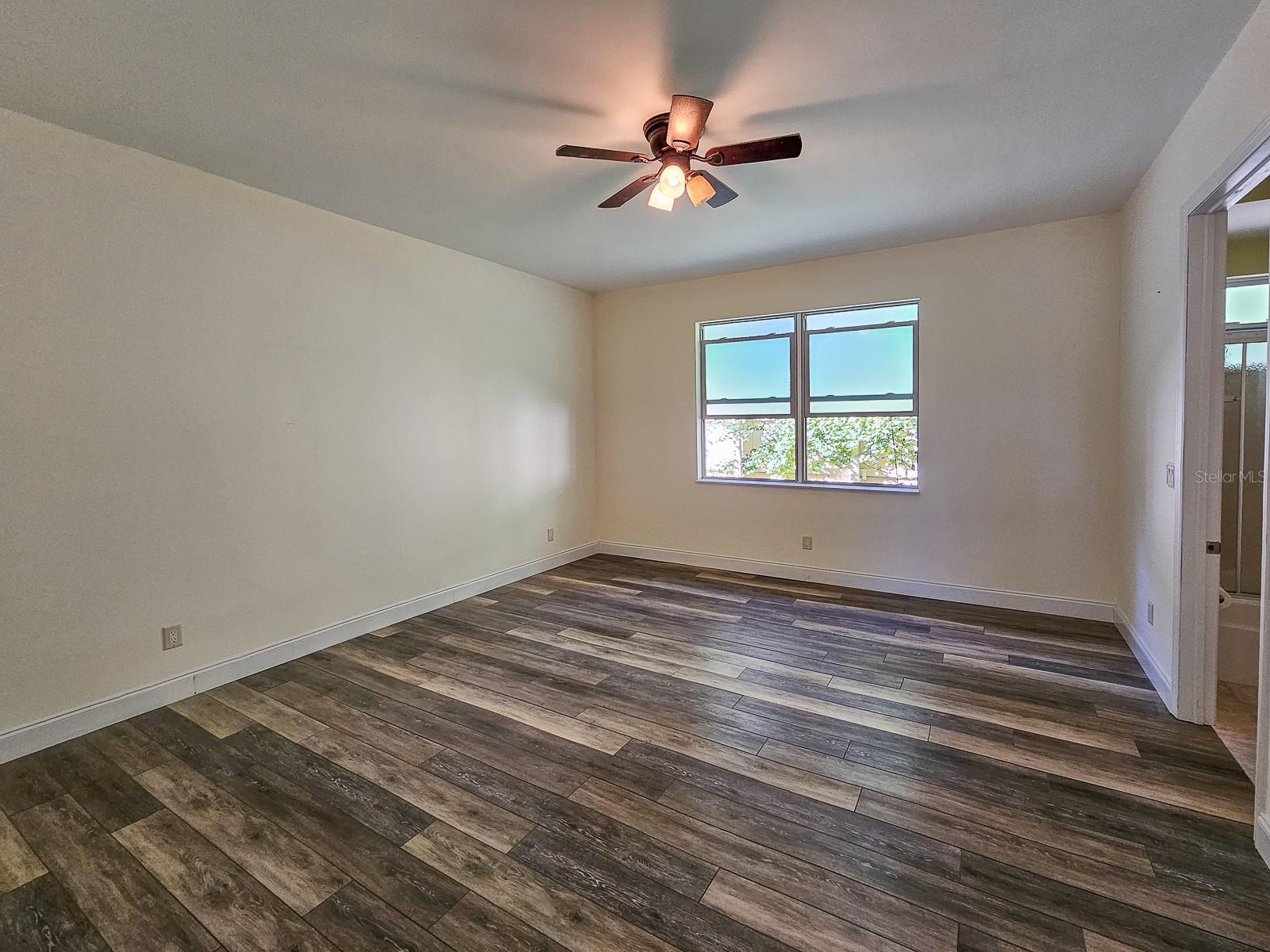 Image 18 of 39 For 120 7th Street