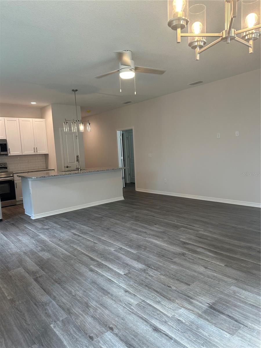 Image 5 of 25 For 18 Ponderosa Lane B