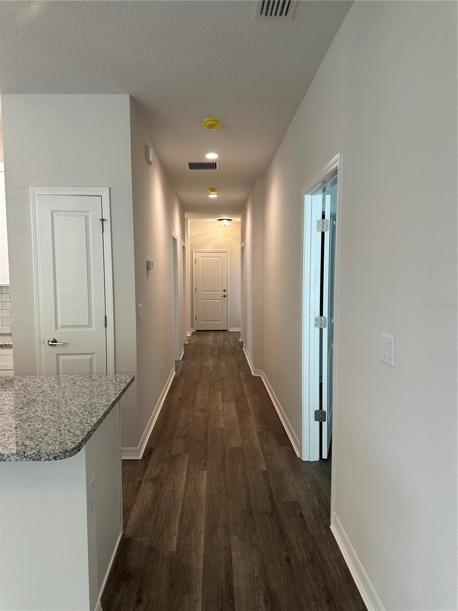 Image 9 of 25 For 18 Ponderosa Lane B