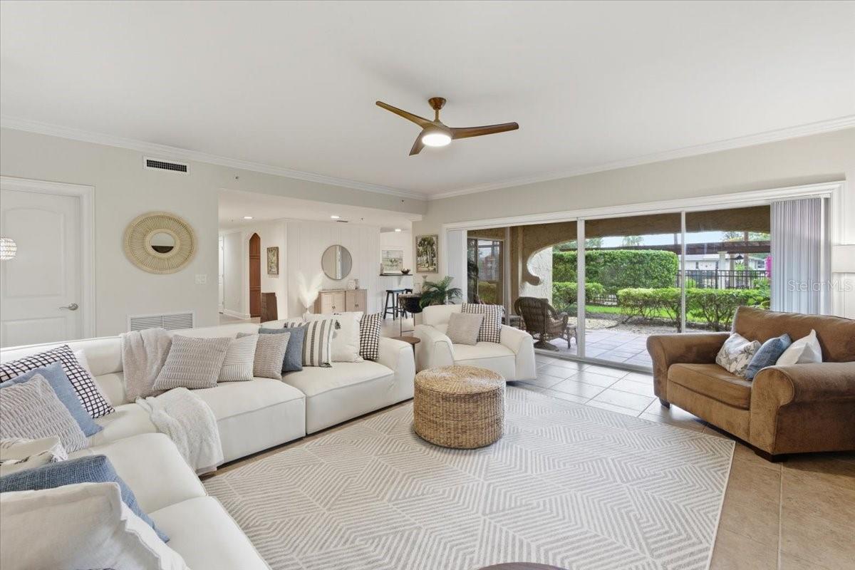 Image 7 of 62 For 104 Club House Drive 105
