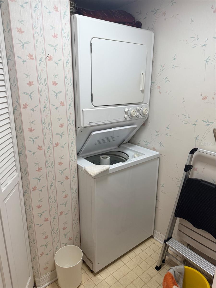 Image 19 of 45 For 3013 Atlantic Avenue 9030