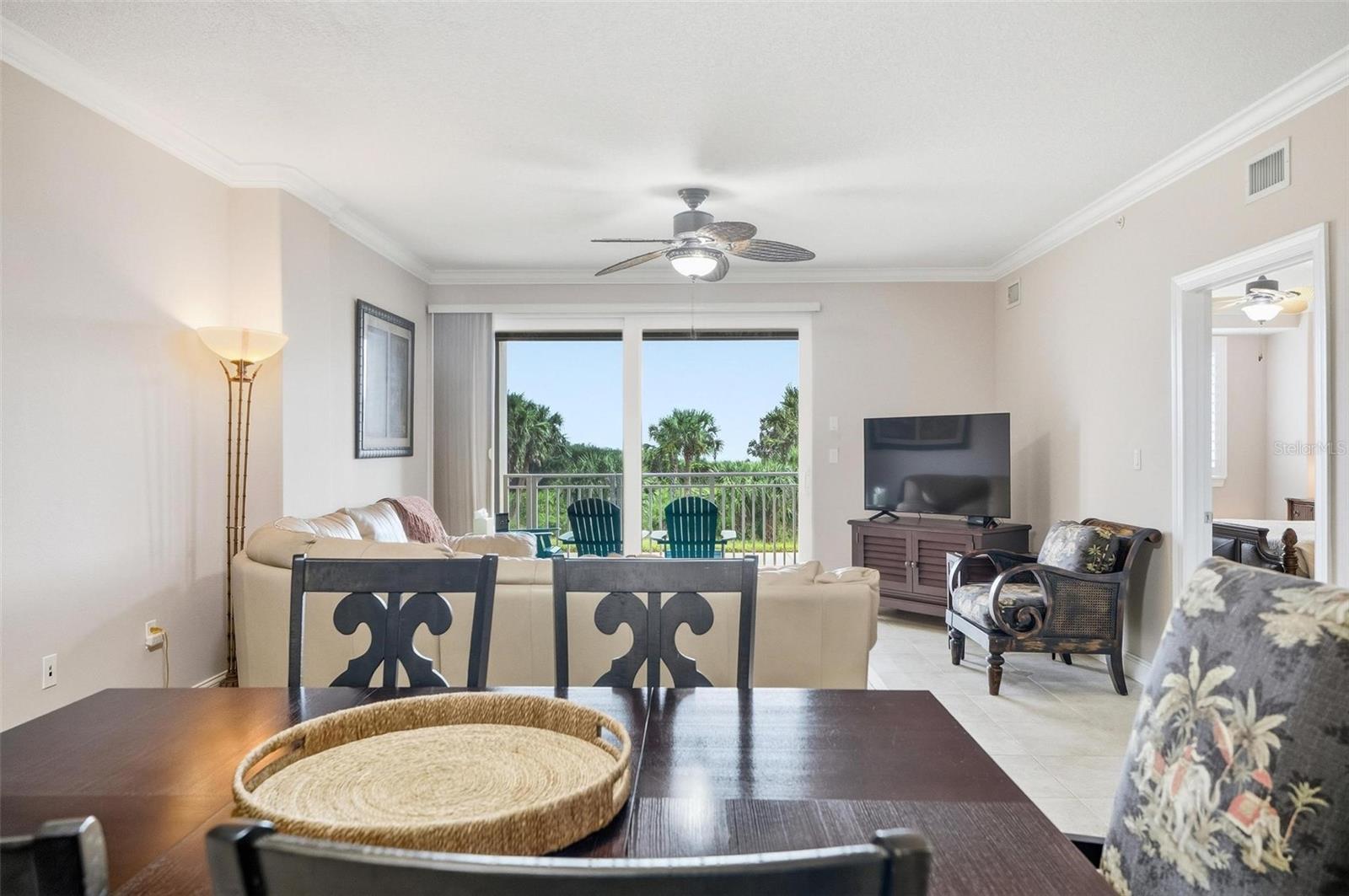 Image 11 of 71 For 60 Surfview Drive 119