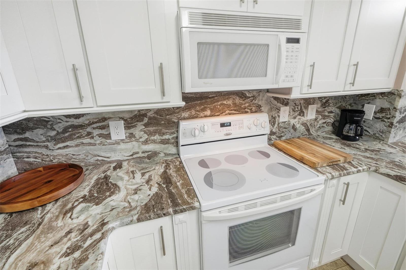 Image 2 of 71 For 60 Surfview Drive 119