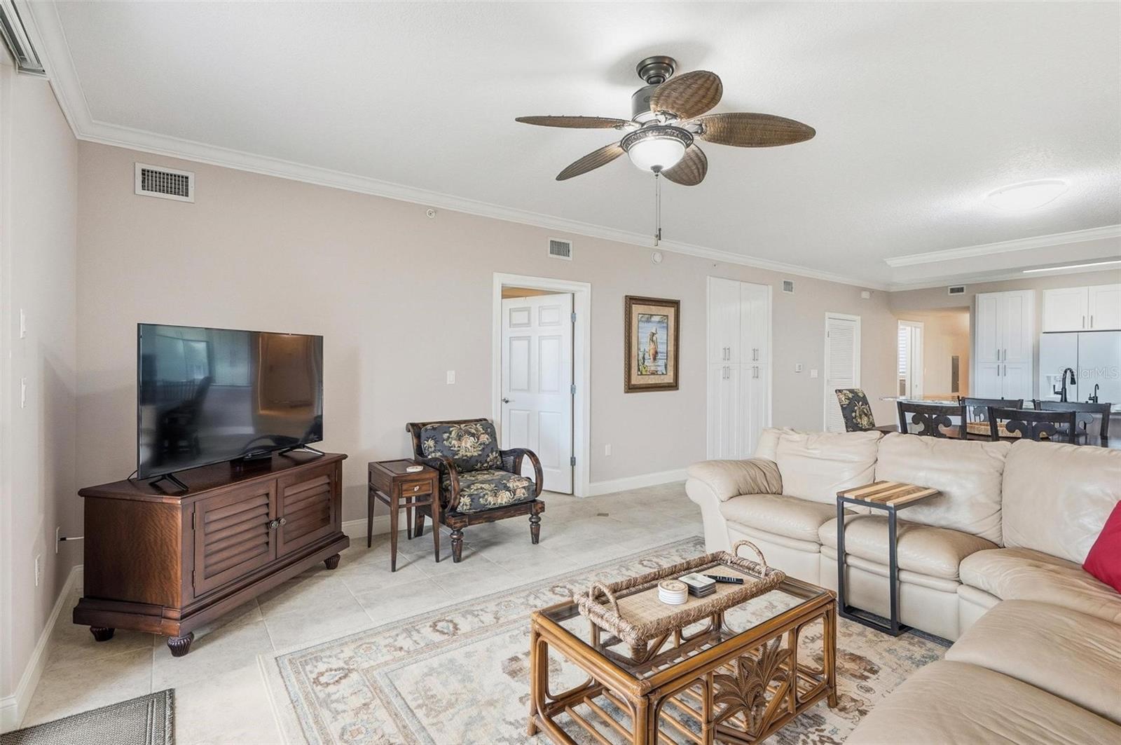 Image 20 of 71 For 60 Surfview Drive 119