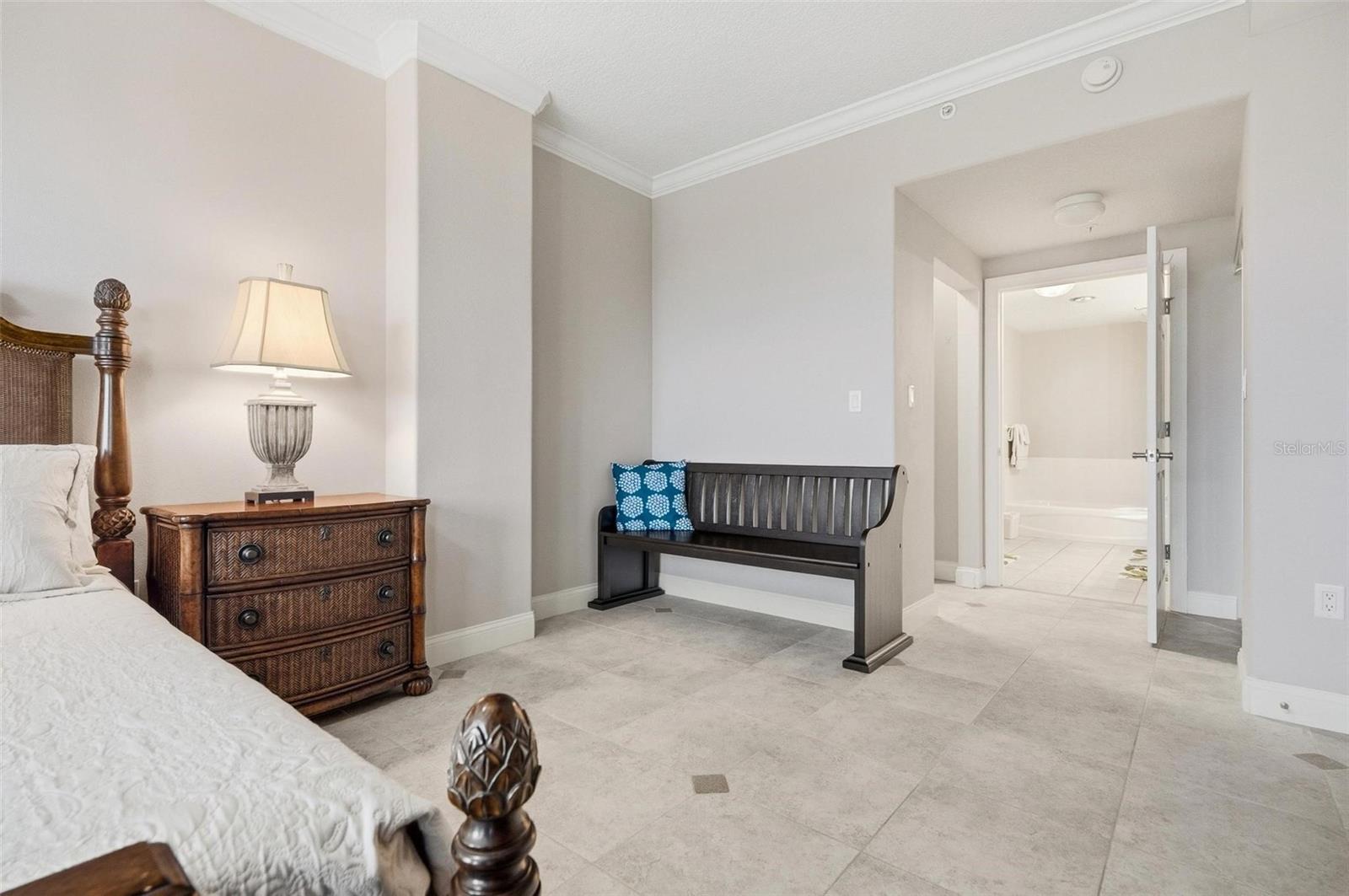 Image 30 of 71 For 60 Surfview Drive 119