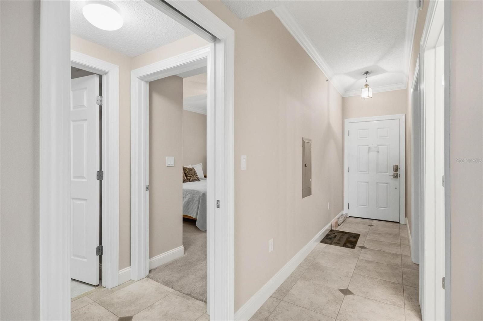 Image 37 of 71 For 60 Surfview Drive 119