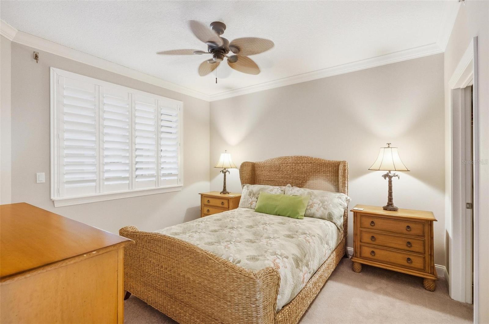 Image 41 of 71 For 60 Surfview Drive 119