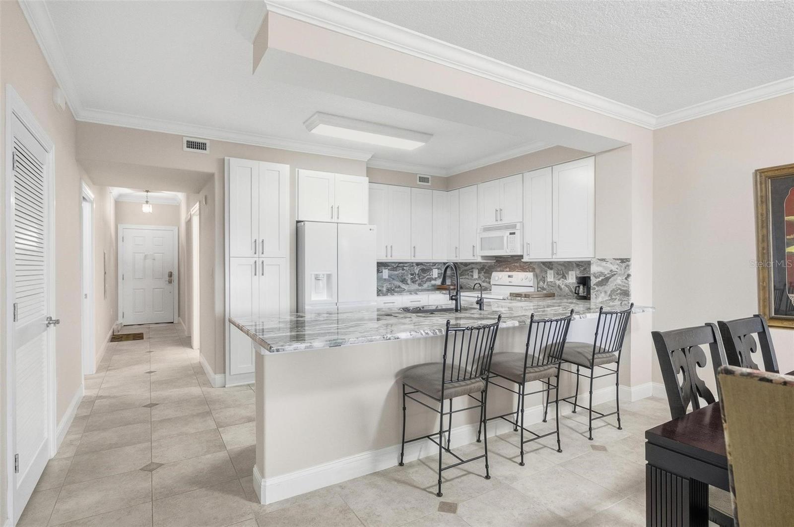 Image 8 of 71 For 60 Surfview Drive 119