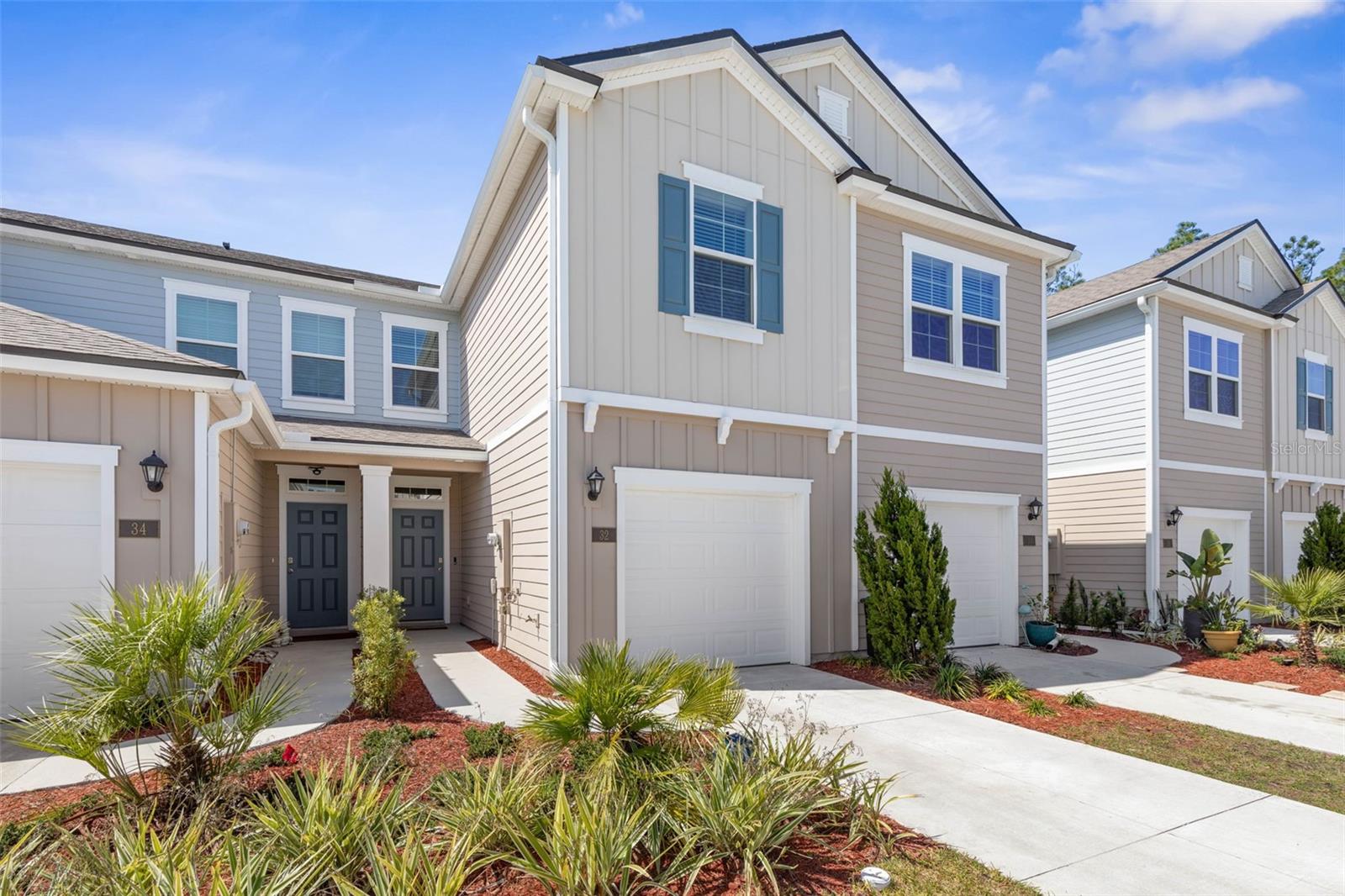 Image 16 of 39 For 32 Redbud Road