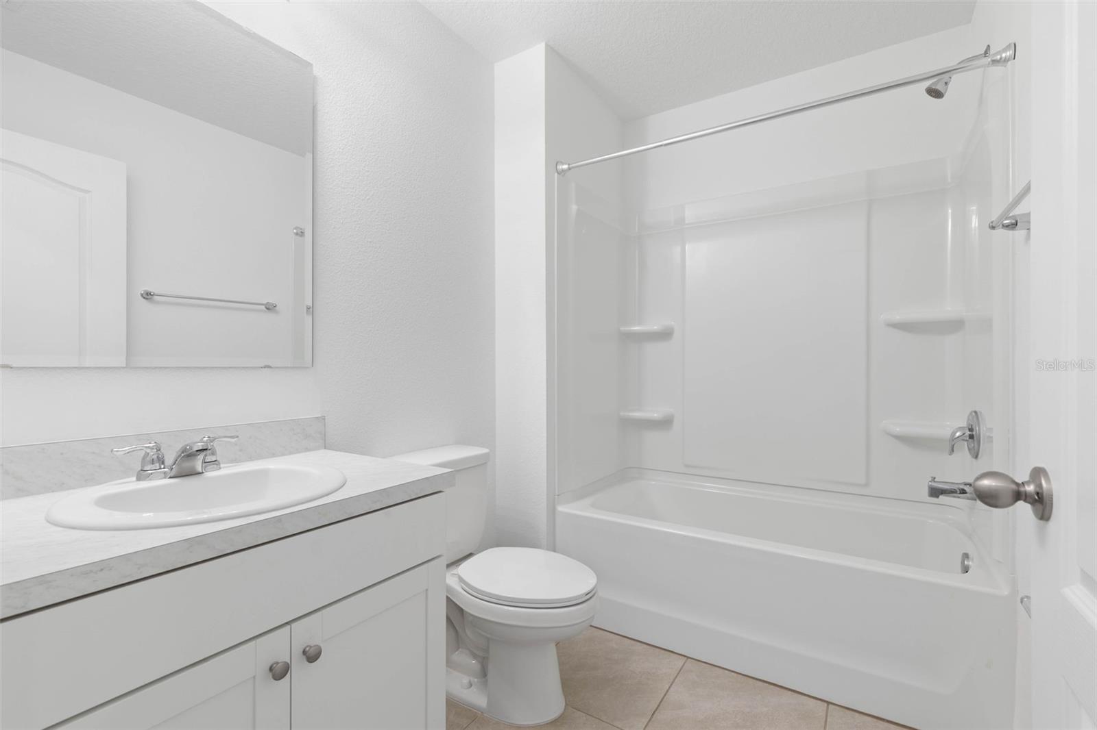 Image 24 of 39 For 32 Redbud Road