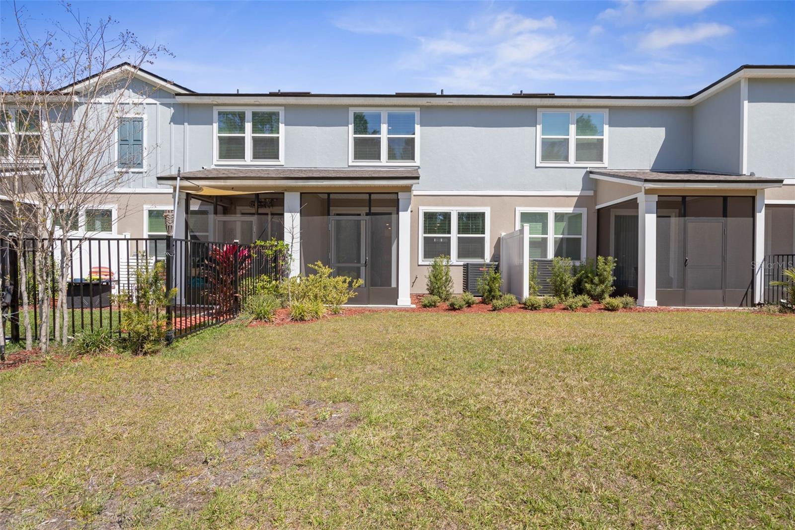 Image 34 of 39 For 32 Redbud Road