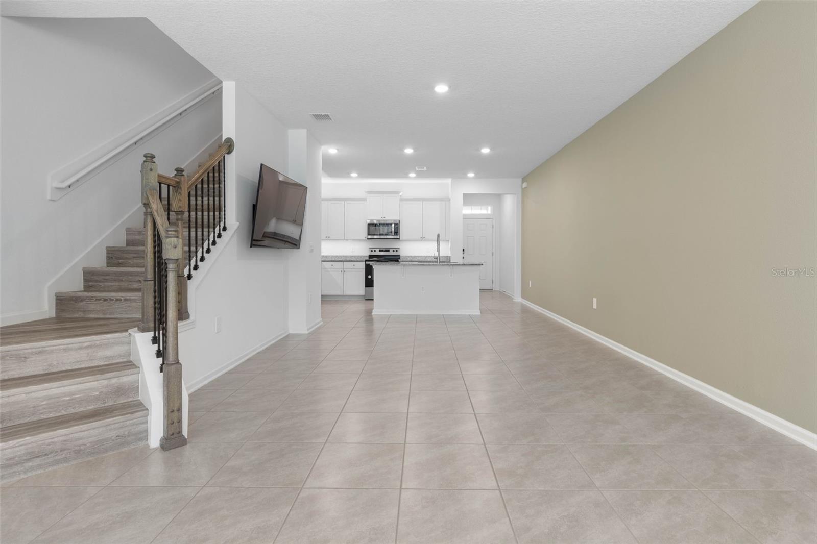 Image 5 of 39 For 32 Redbud Road