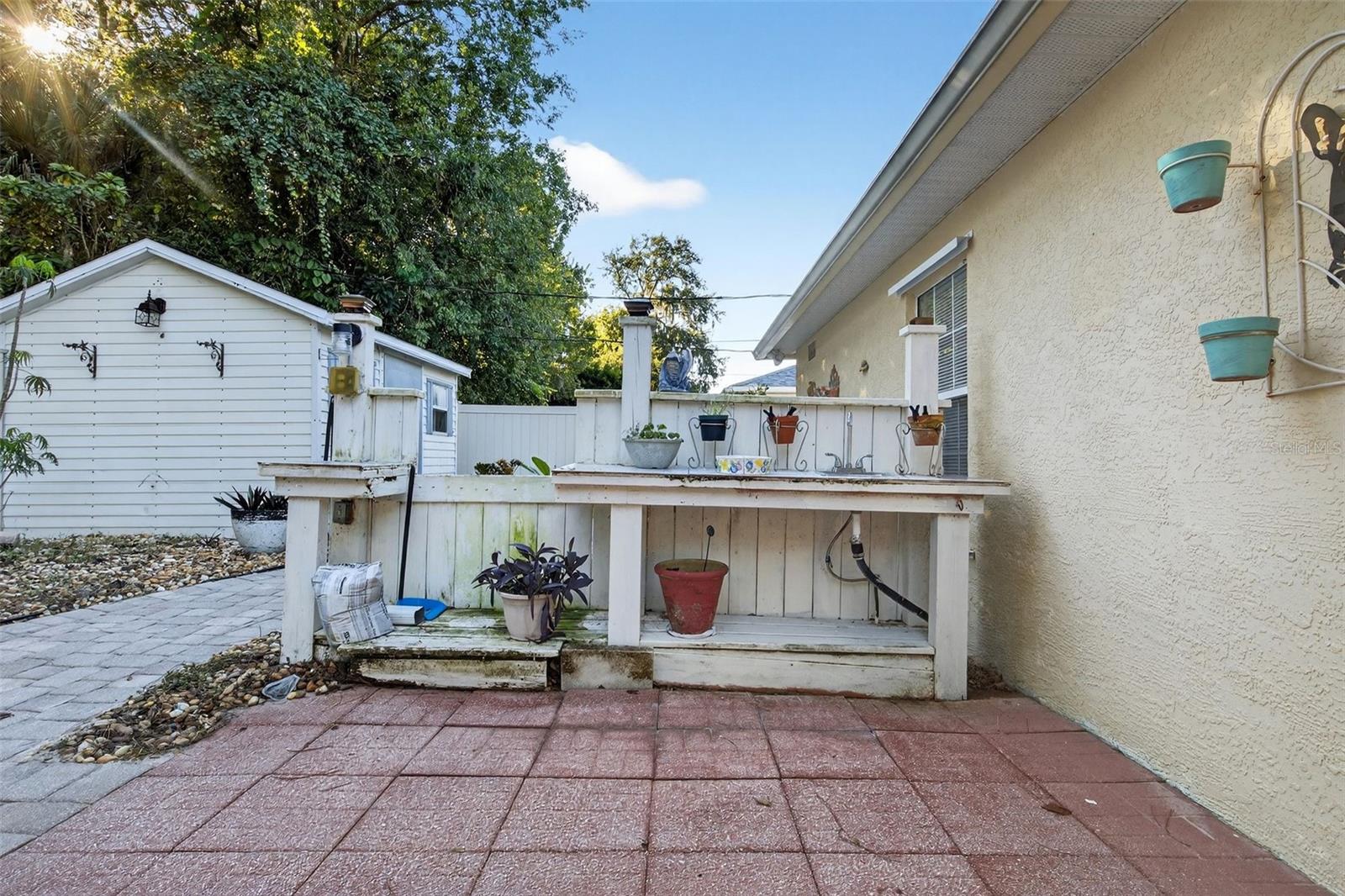 Image 14 of 47 For 2803 Vista Palm Drive