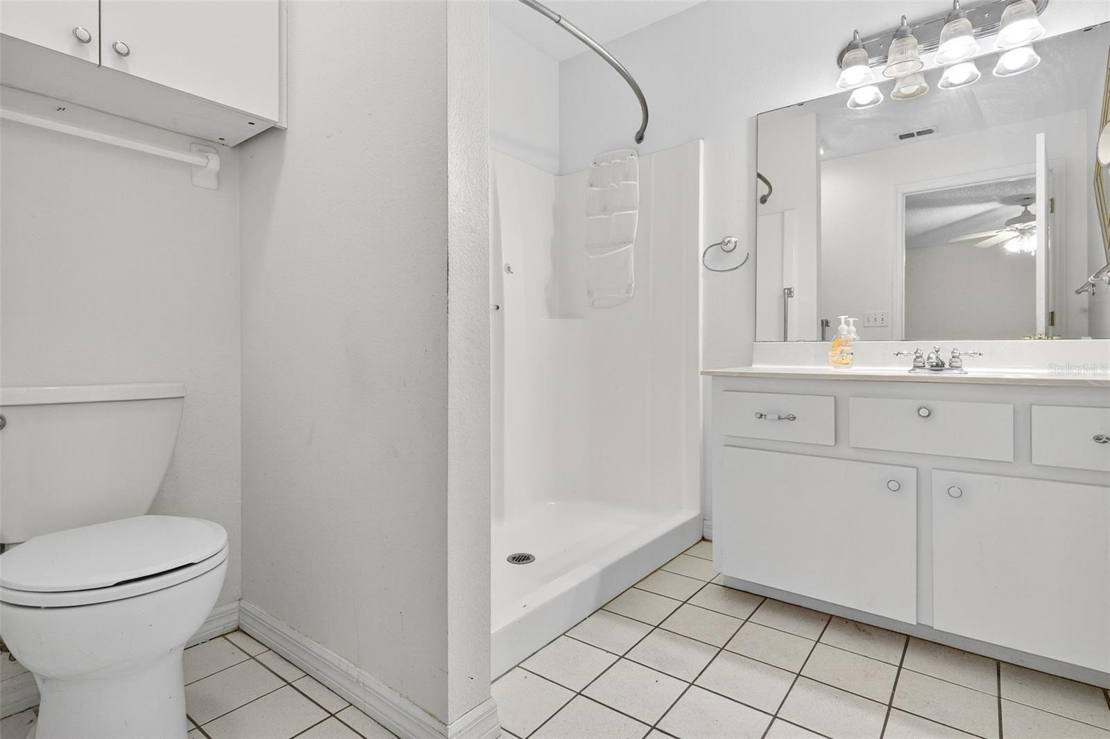 Image 33 of 47 For 2803 Vista Palm Drive