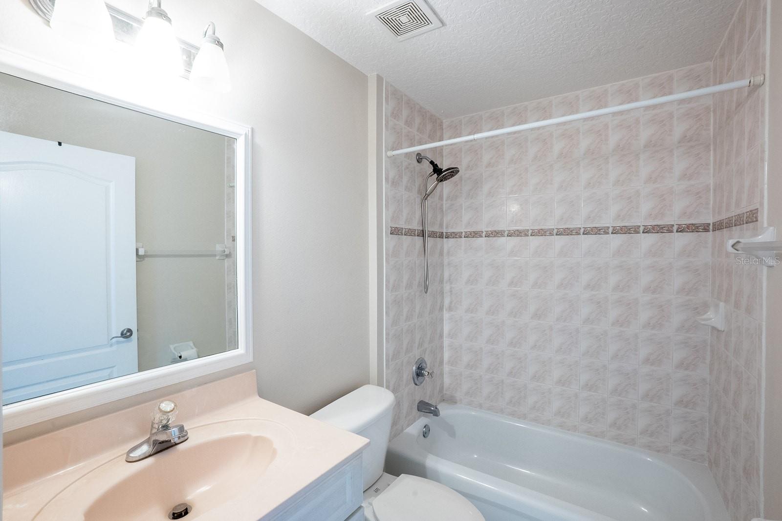 Image 15 of 26 For 13 Buttonwood Lane A
