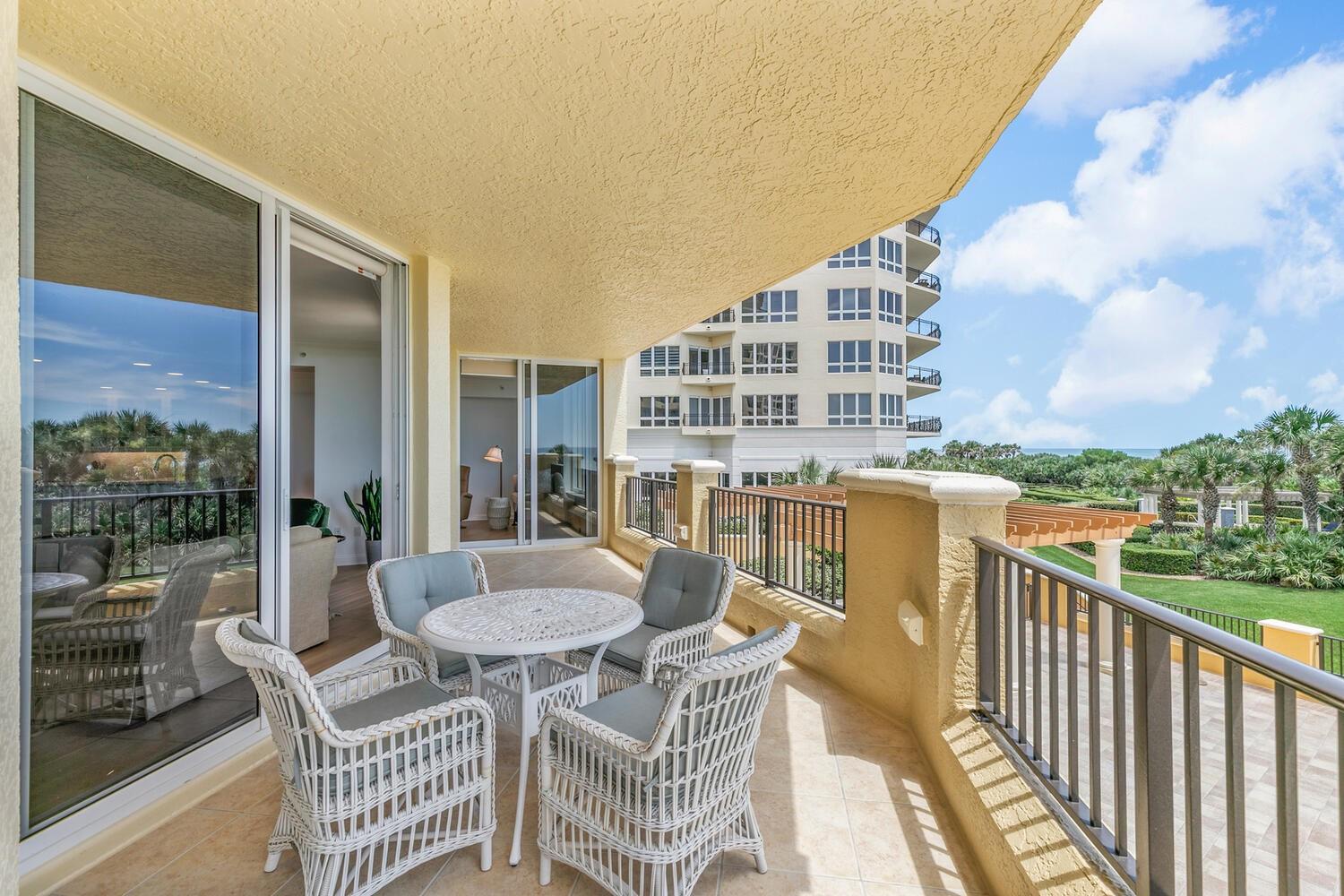 Image 23 of 96 For 20 Porto Mar  202