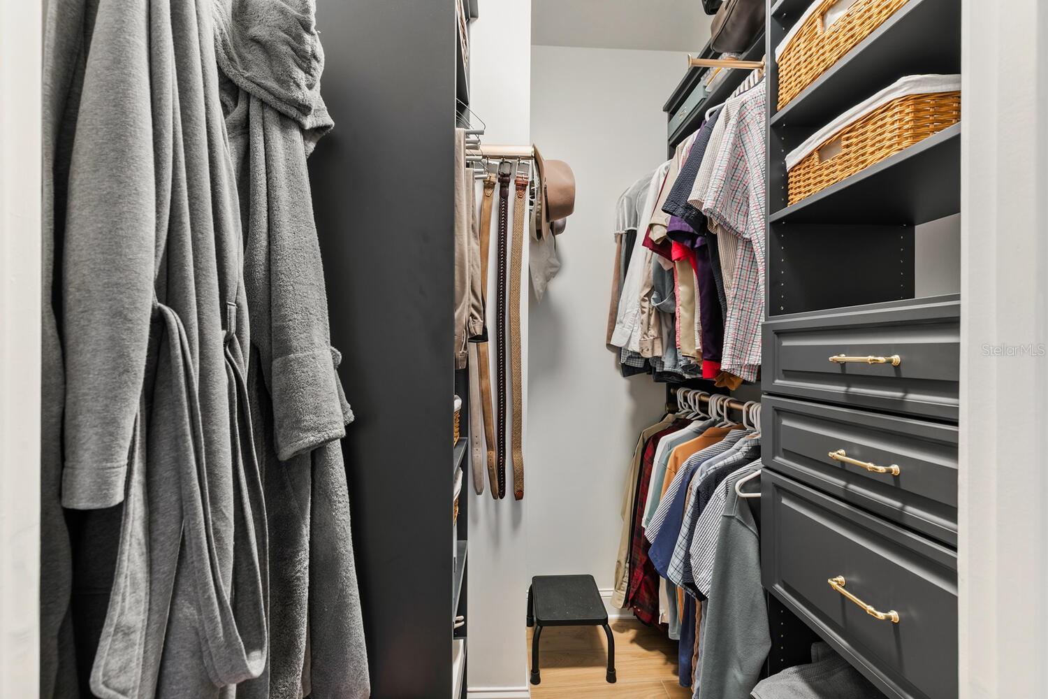 Image 37 of 96 For 20 Porto Mar  202