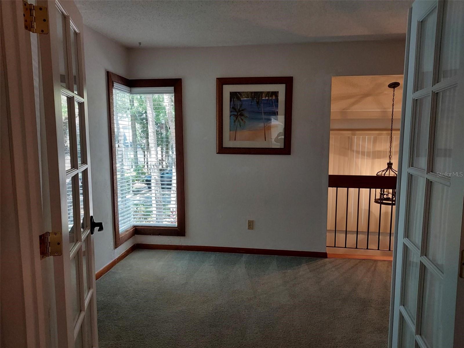 Image 8 of 11 For 20 Mid Oaks Circle 20