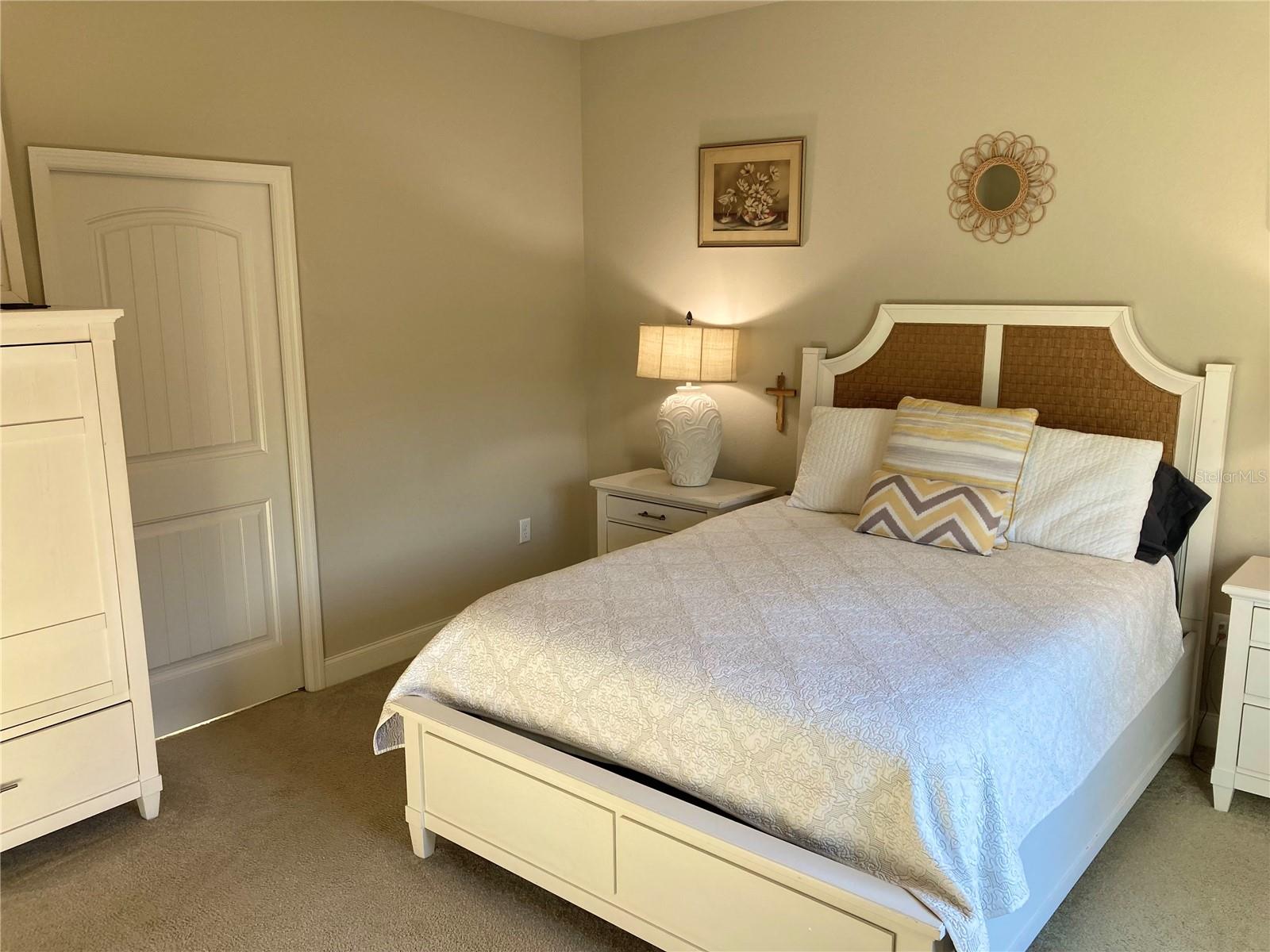 Image 33 of 70 For 3078 Silvermines Avenue