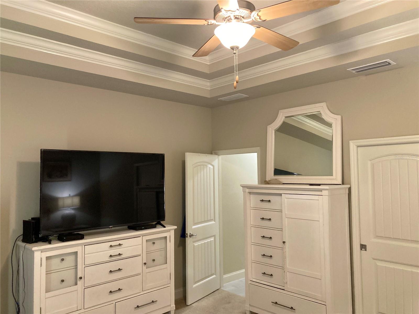 Image 39 of 70 For 3078 Silvermines Avenue