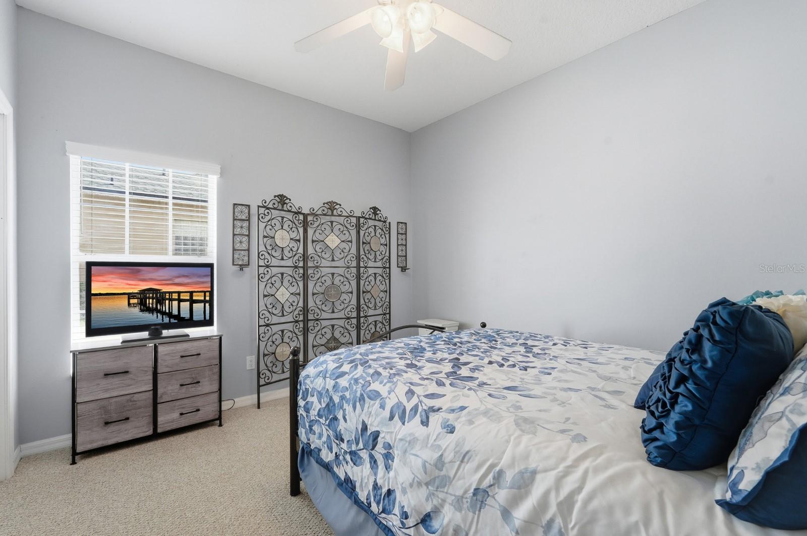 Image 23 of 60 For 47 Folcroft Lane