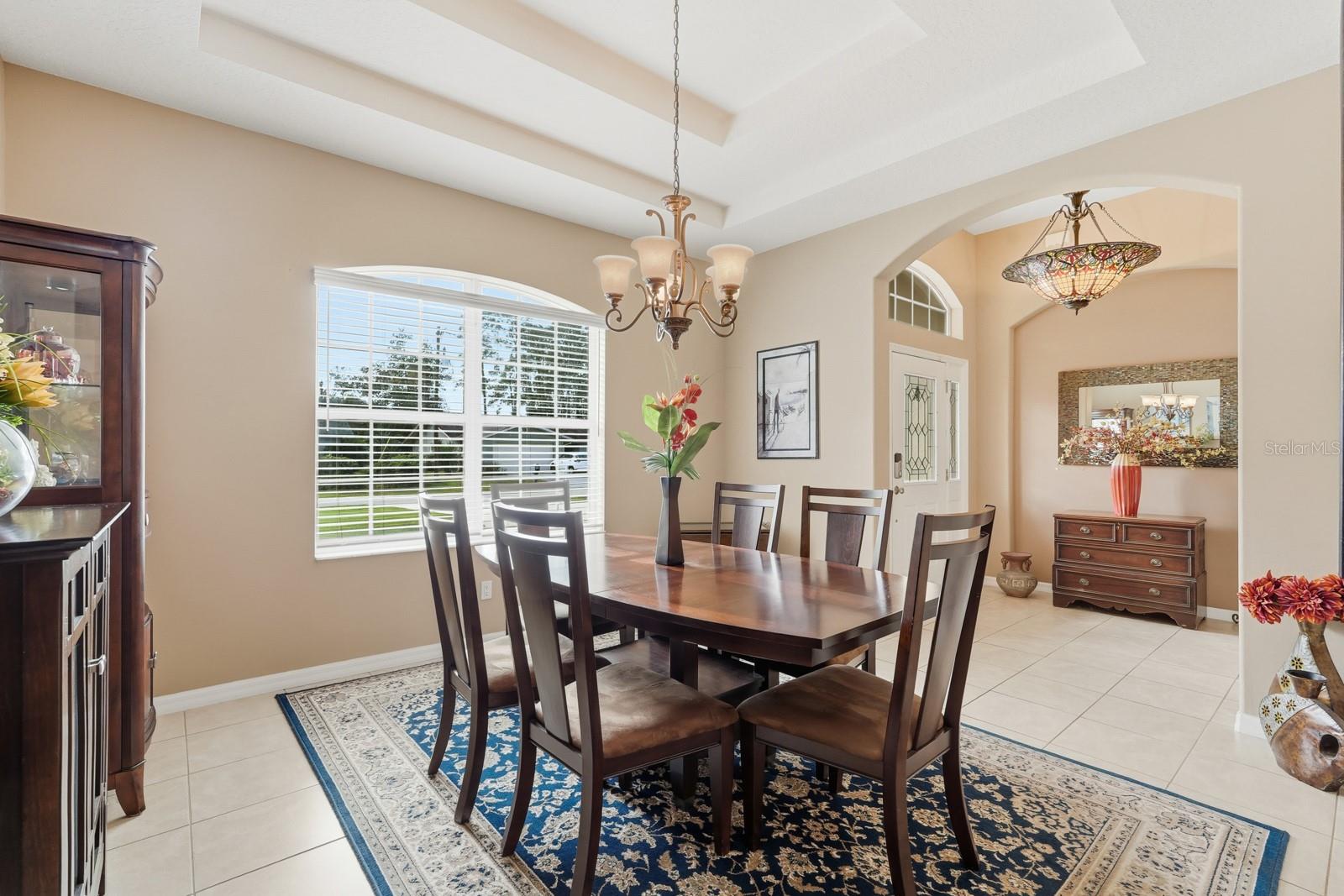 Image 3 of 60 For 47 Folcroft Lane