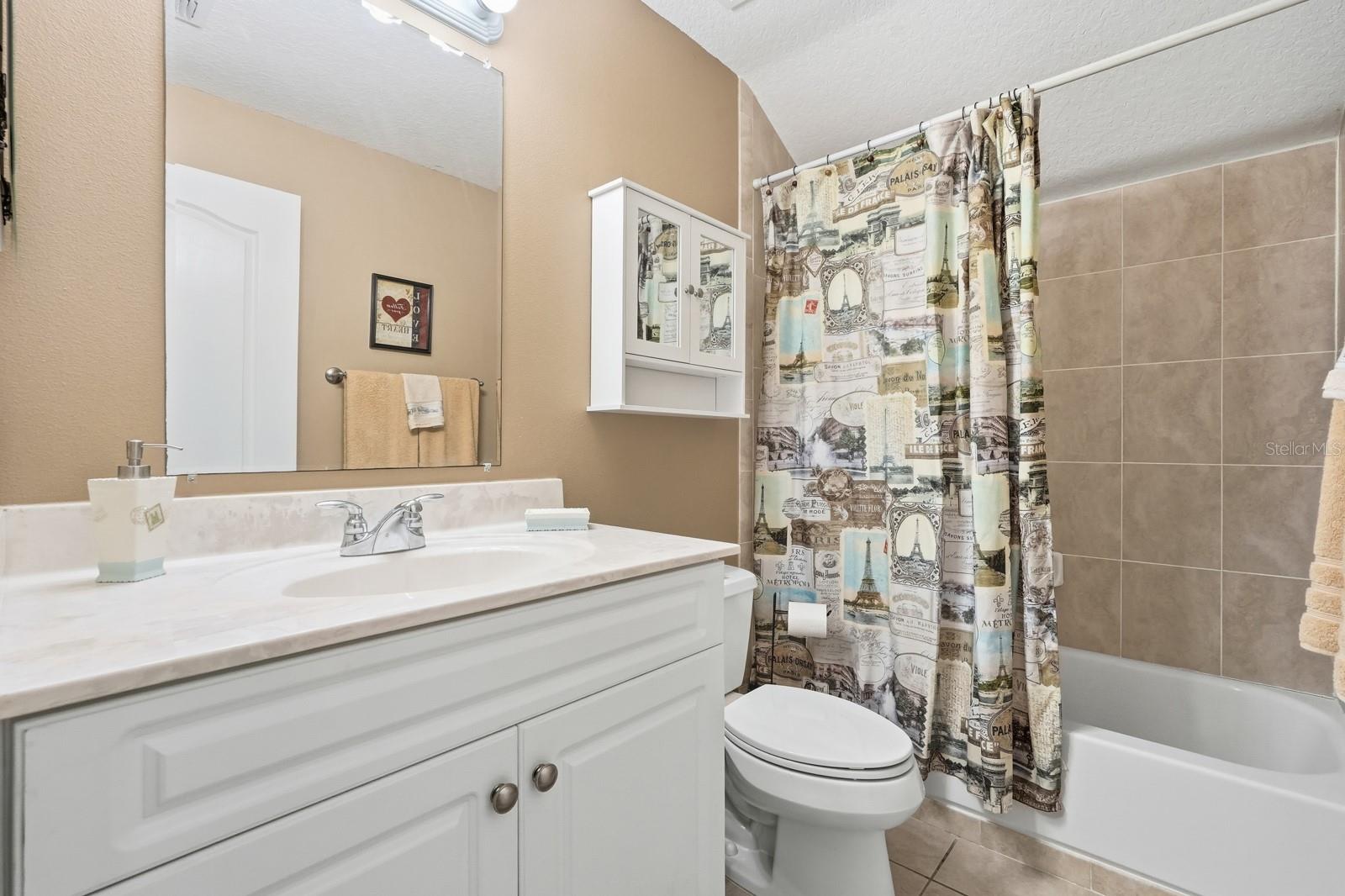 Image 31 of 60 For 47 Folcroft Lane