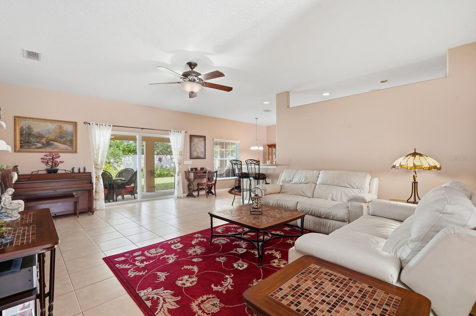 Image 36 of 60 For 47 Folcroft Lane