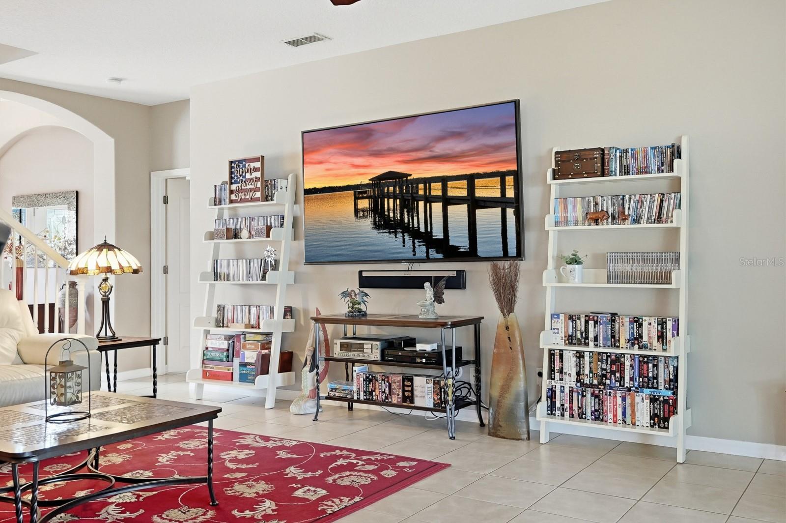 Image 5 of 60 For 47 Folcroft Lane