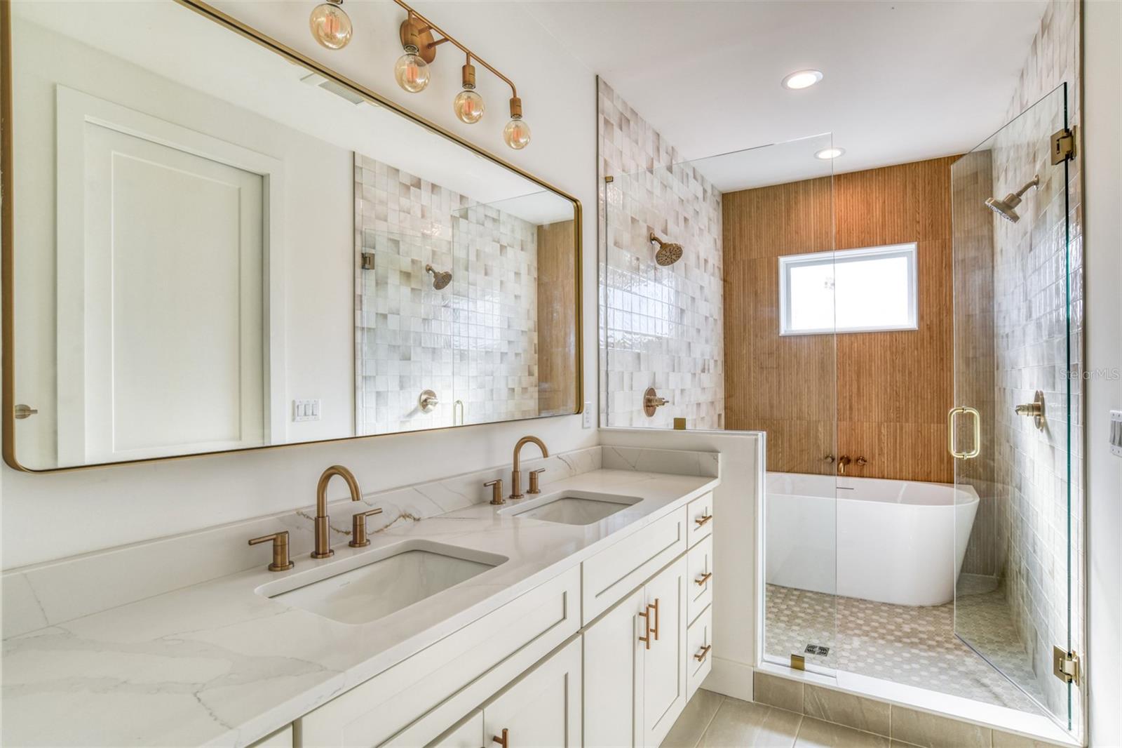 Image 22 of 44 For 7 Sebastian Avenue D