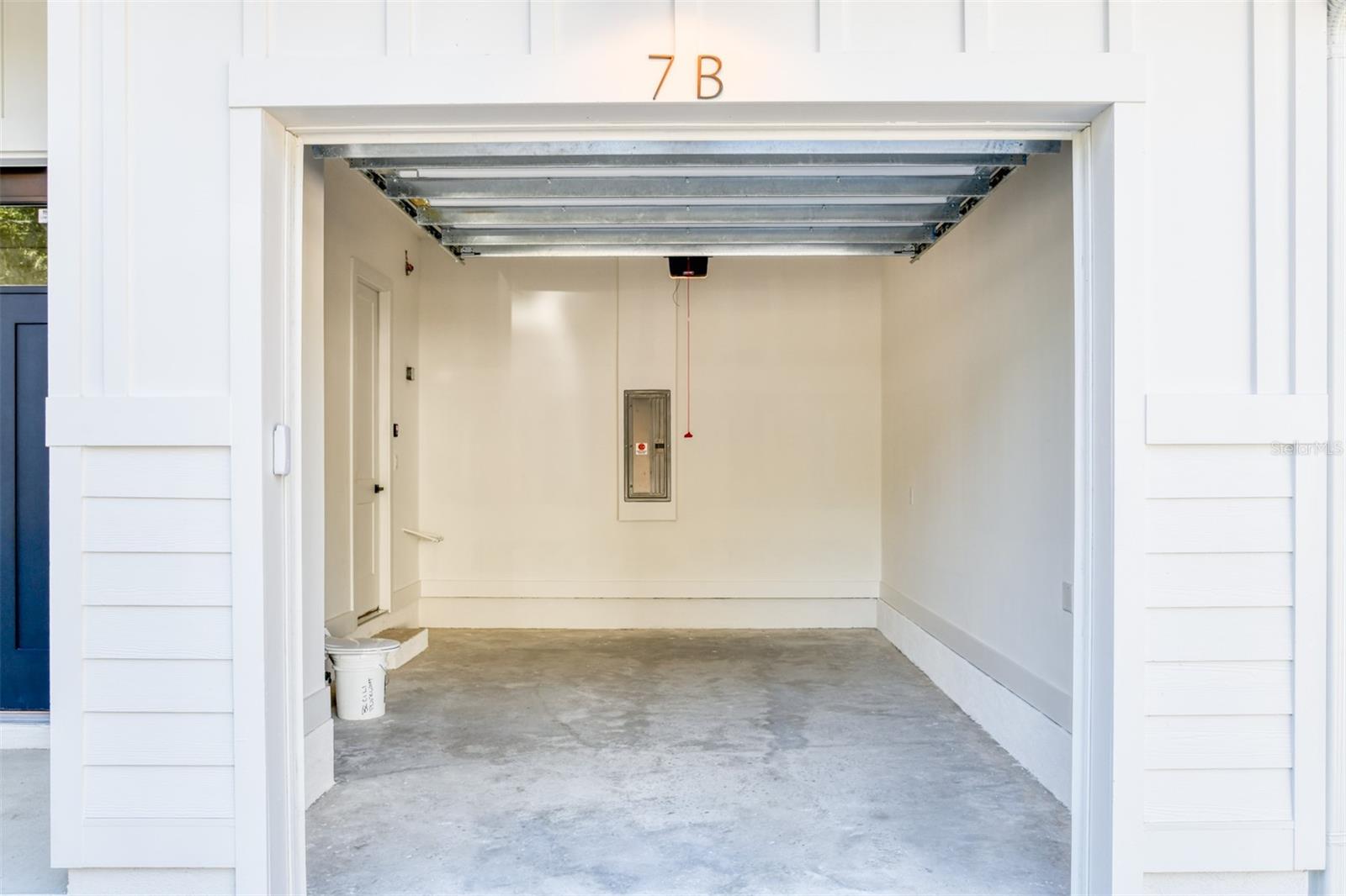 Image 33 of 44 For 7 Sebastian Avenue D