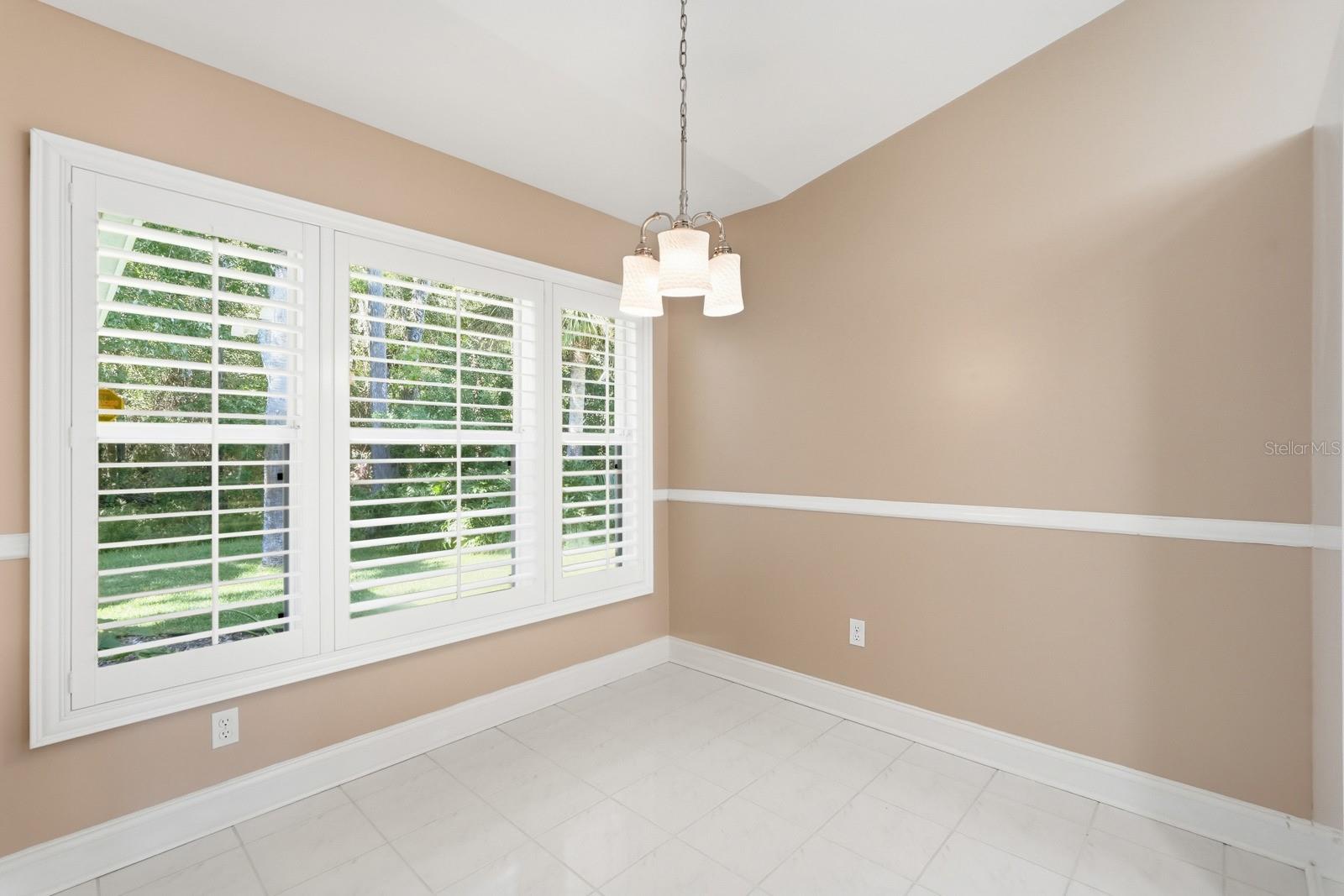 Image 11 of 44 For 3769 Grove View Lane