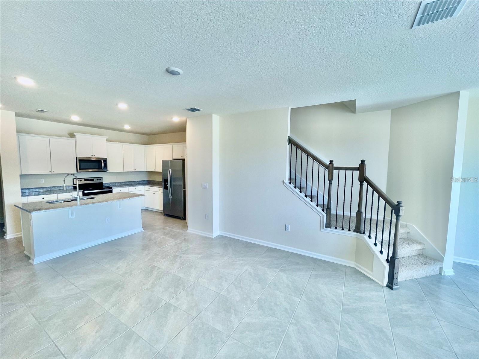 Image 5 of 23 For 199 Redbud Road