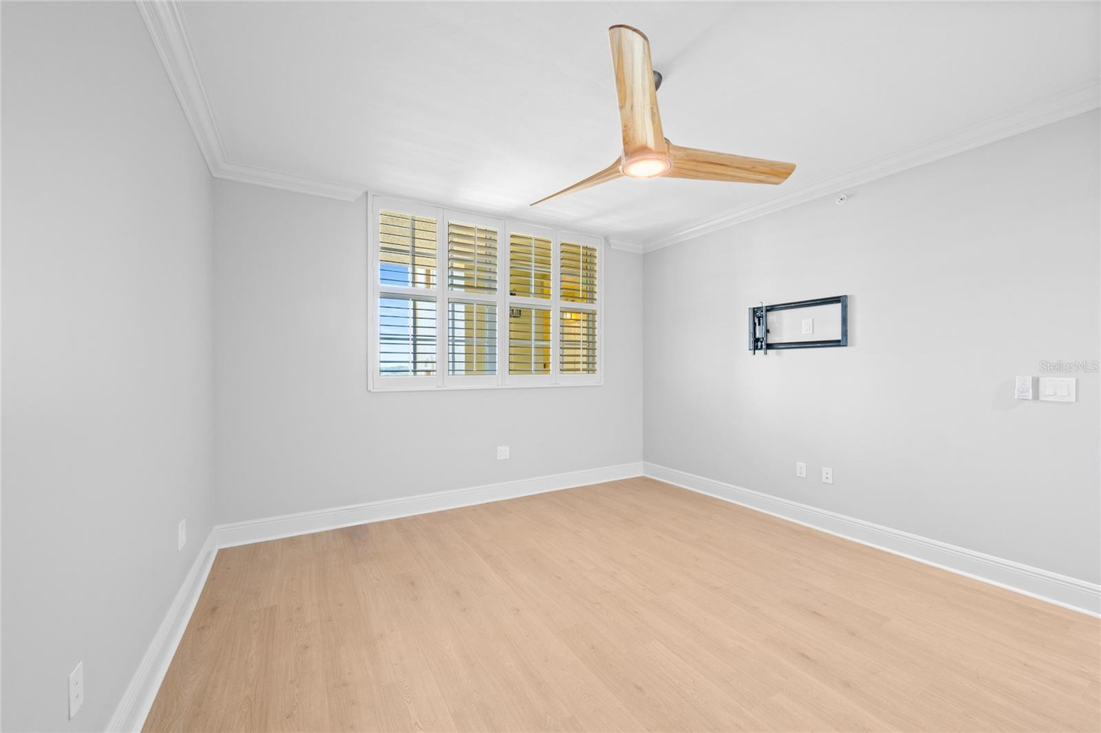 Image 22 of 59 For 19 Avenue De La Mer  705