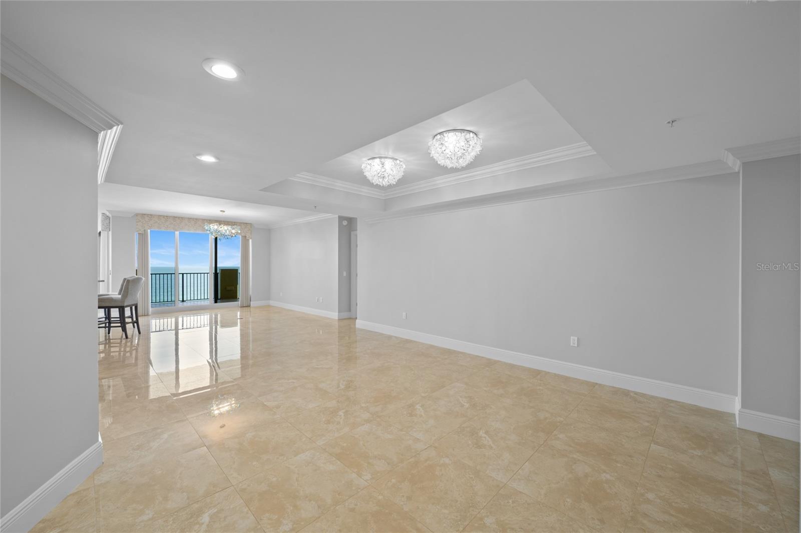 Image 6 of 59 For 19 Avenue De La Mer  705