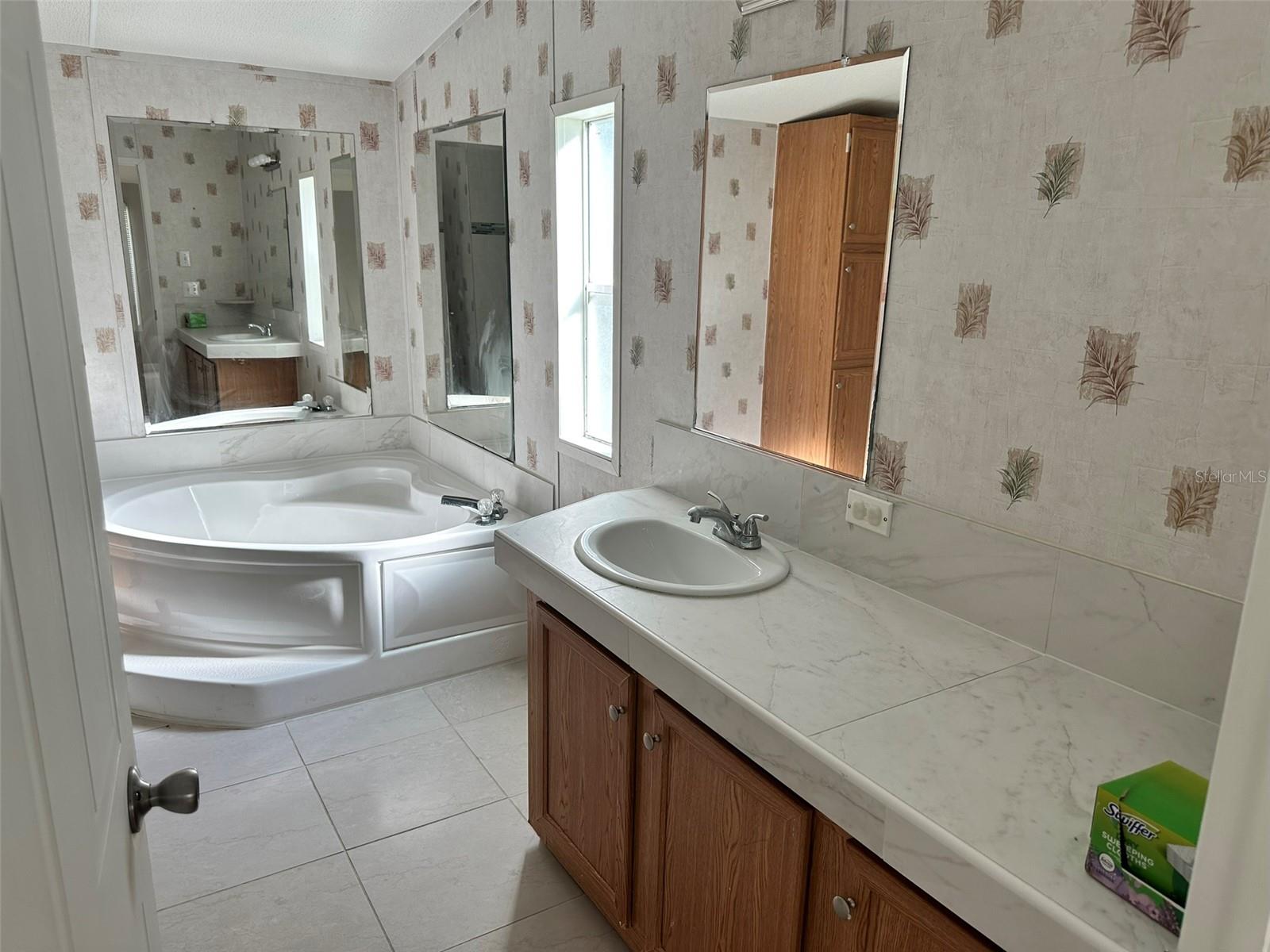 Image 11 of 28 For 5888 Palm Avenue