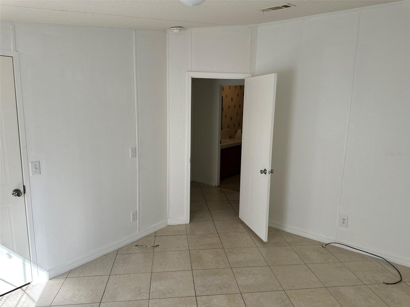 Image 20 of 28 For 5888 Palm Avenue