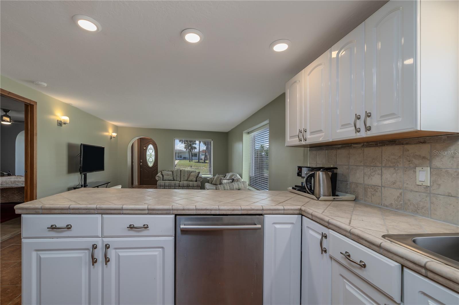 Image 11 of 32 For 2035 Blais Avenue