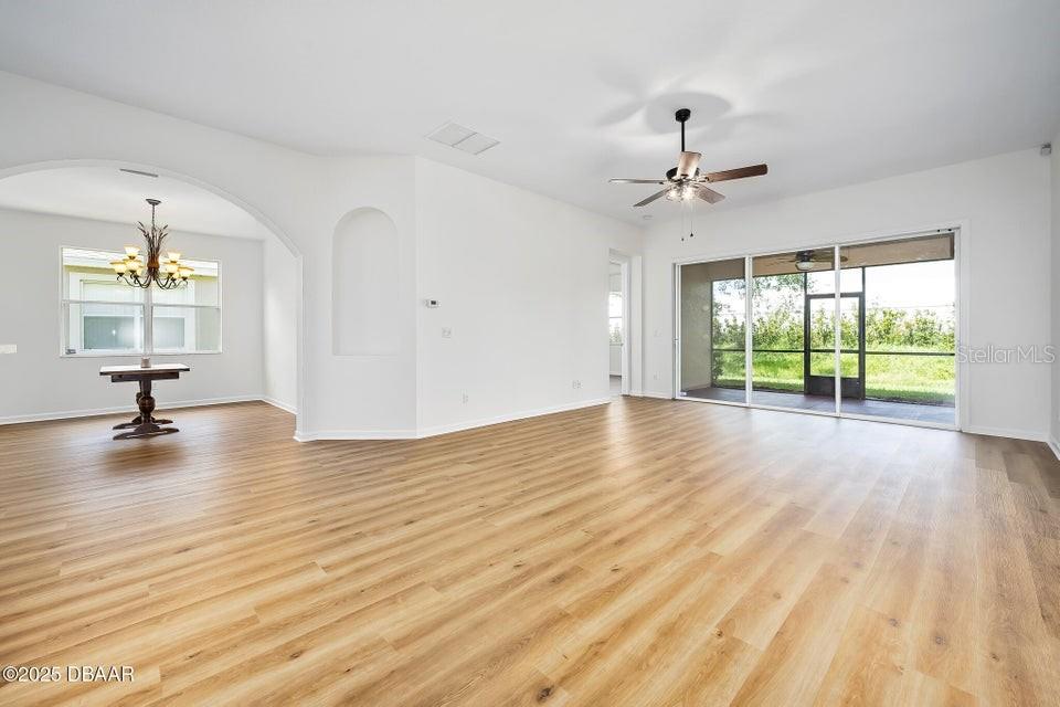 Image 20 of 49 For 188 Mendoza Circle