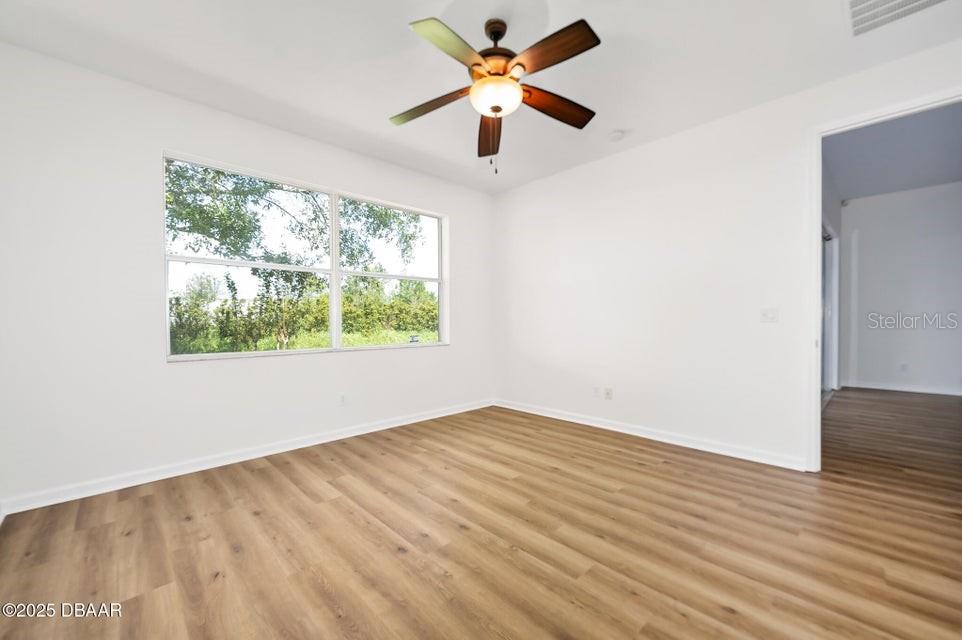 Image 24 of 49 For 188 Mendoza Circle