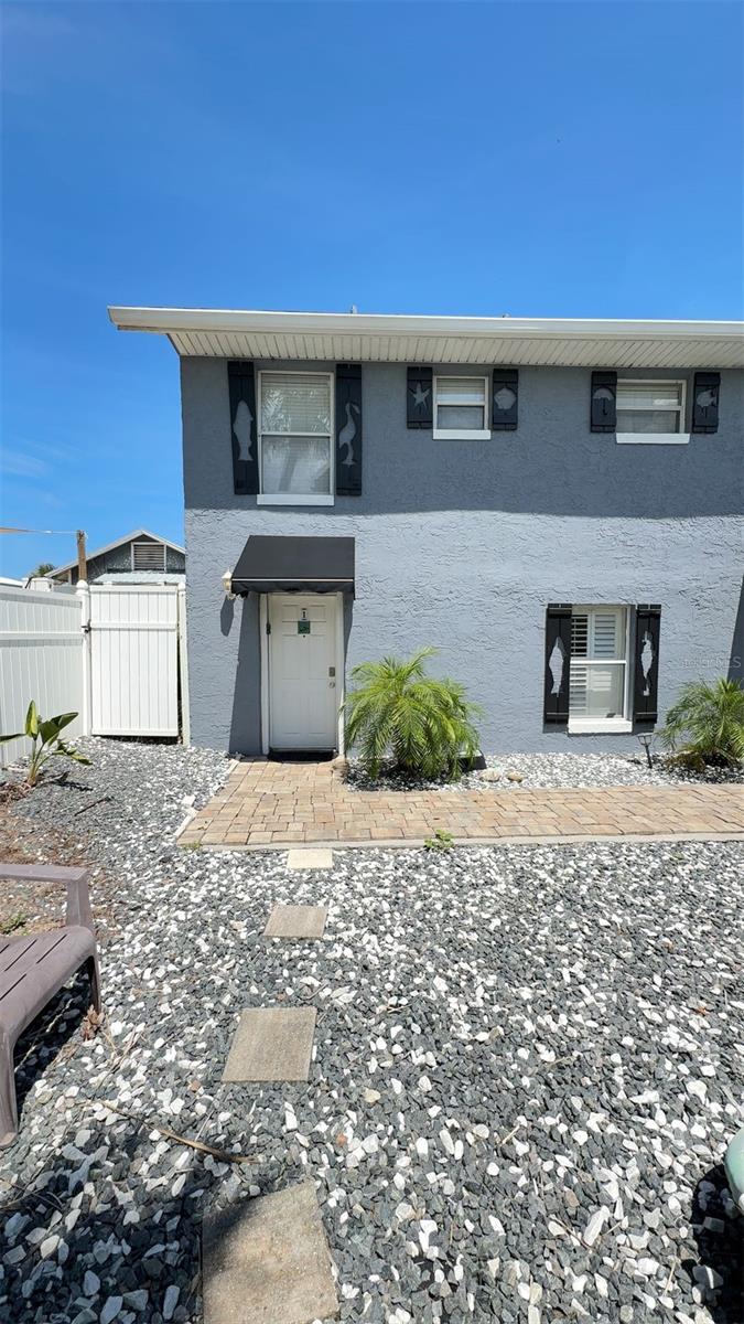 Listing Details for 108 5th Street 1a, FLAGLER BEACH, FL 32136