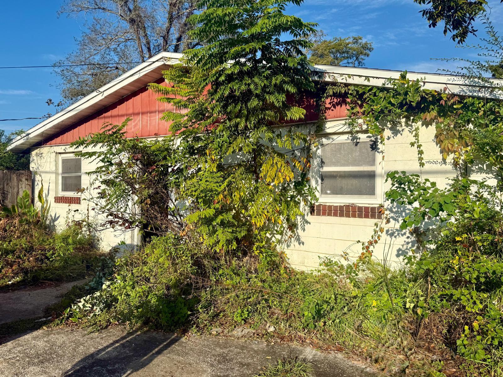 Image 11 of 13 For 4506 Key Woodley Drive S