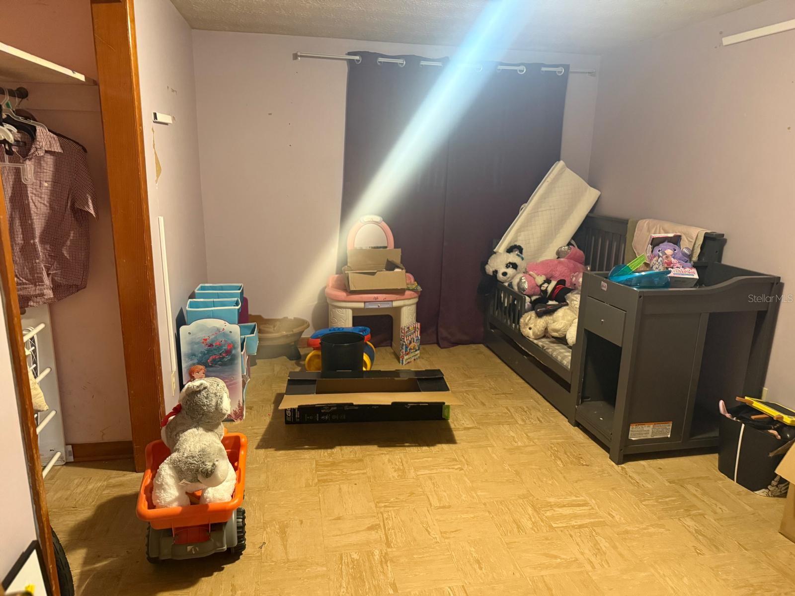 Image 5 of 13 For 4506 Key Woodley Drive S